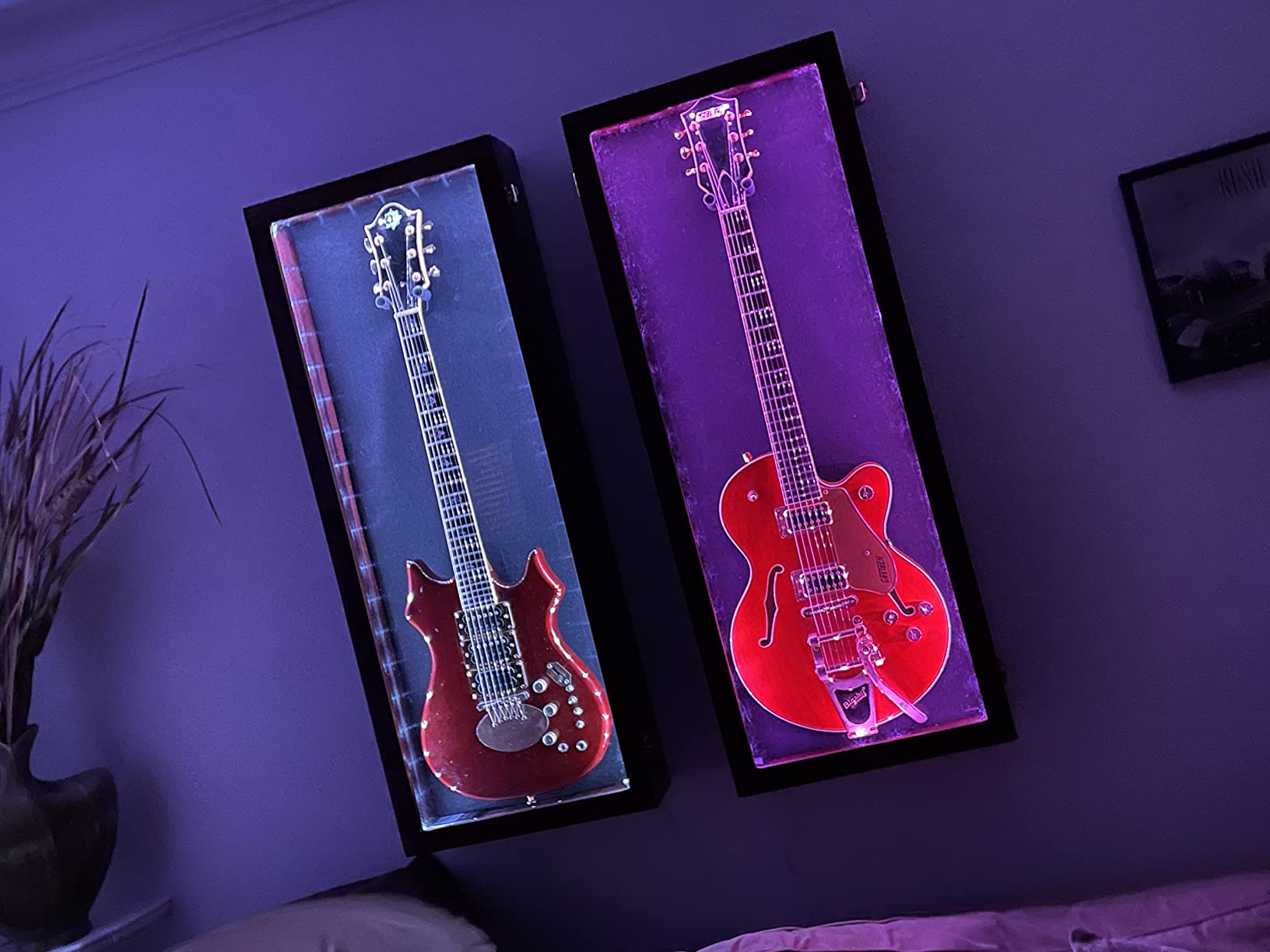 PENNZONI Electric Guitar Display Case - Acrylic Electric Guitar Case - Guitar Display Case Wall Mount, Guitar Wall Case Made from Hardwood Frame & Clear Acrylic | Black w/Black Felt customer photo 1