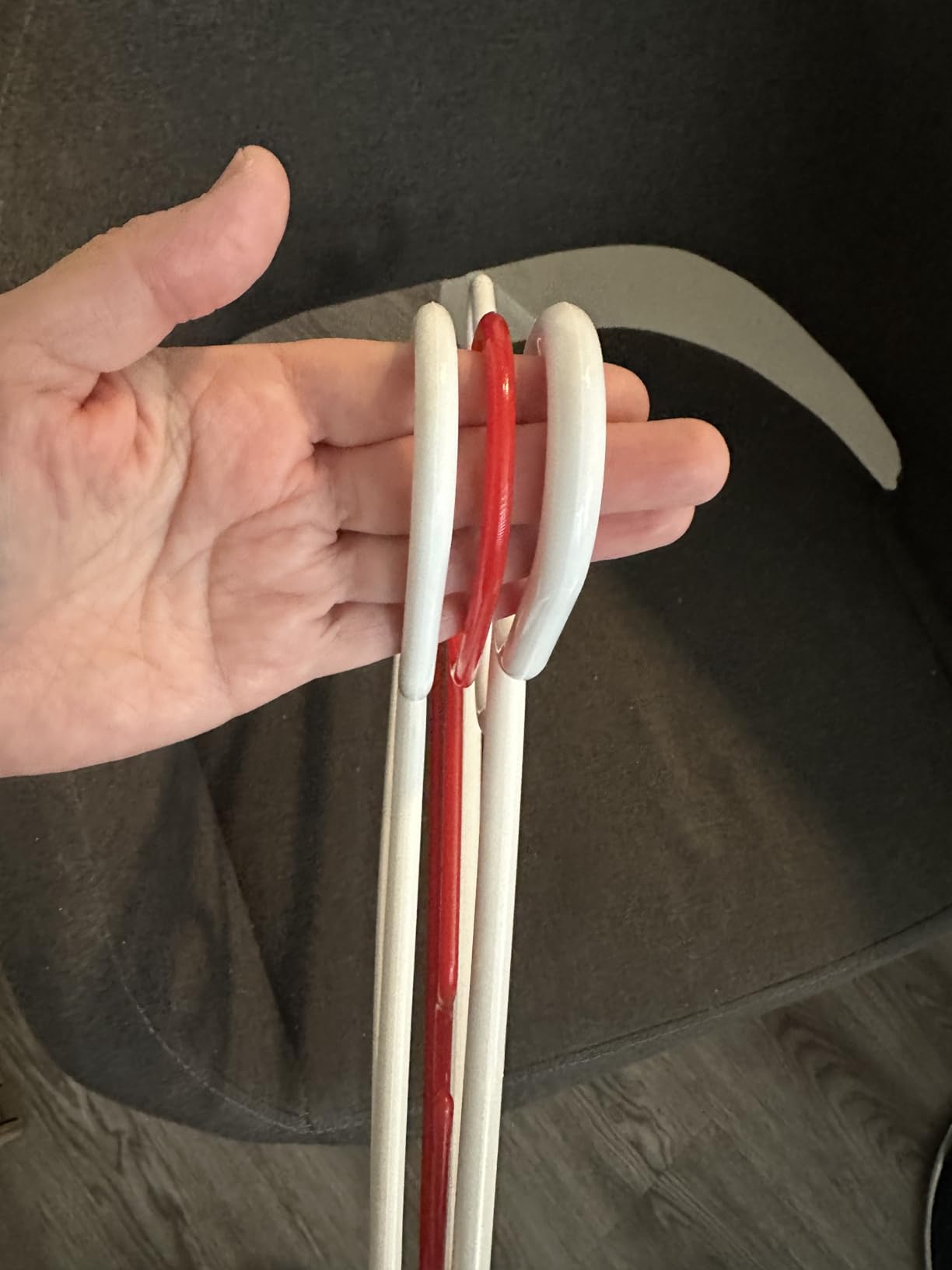 Utopia Home Plastic Hangers 50 Pack – Space Saving Clothes Hanger White customer photo 2