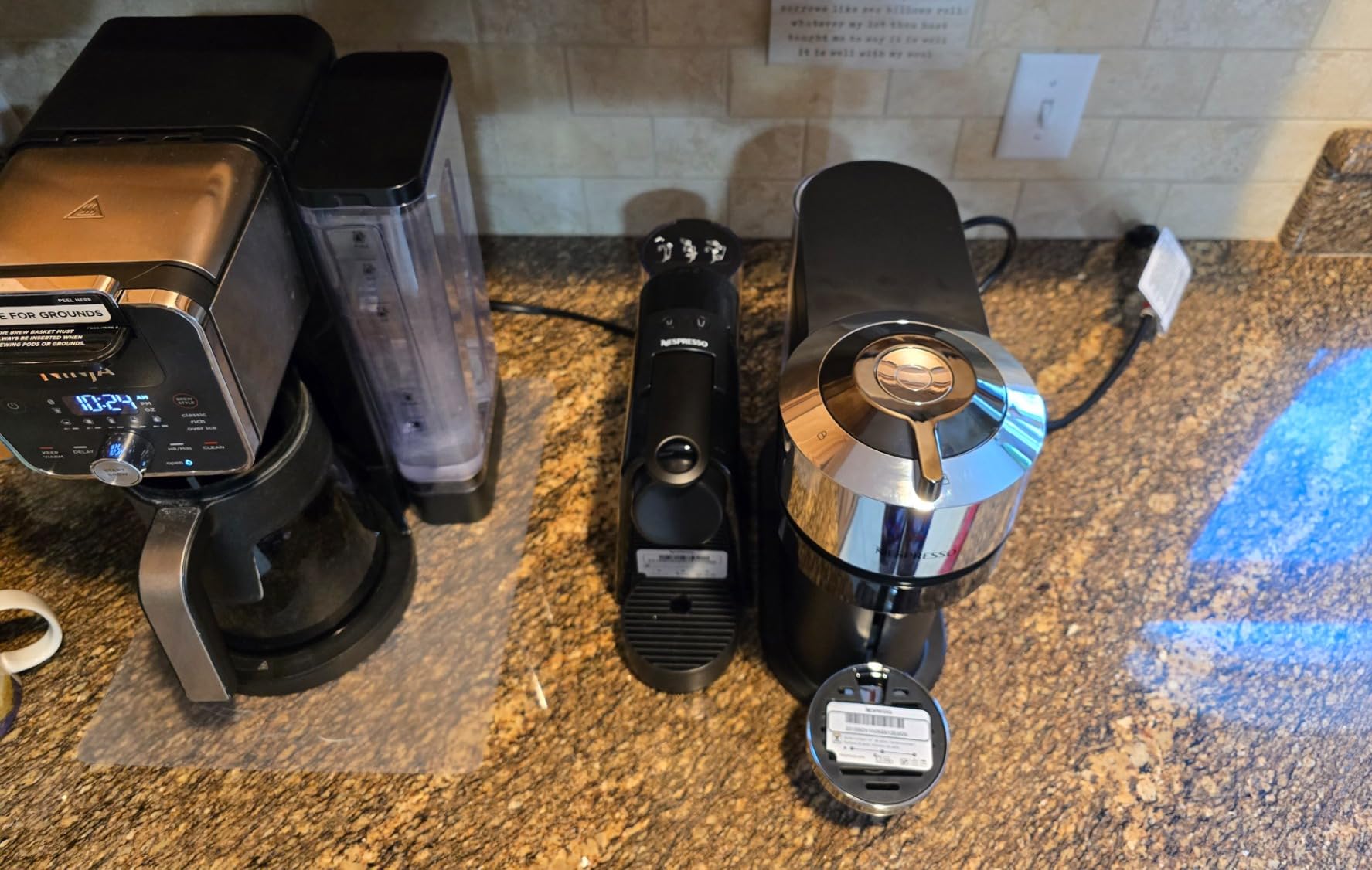 Nespresso Essenza Mini Coffee and Espresso Machine by De'Longhi, 1150 watts, 110ml, Black customer photo 1