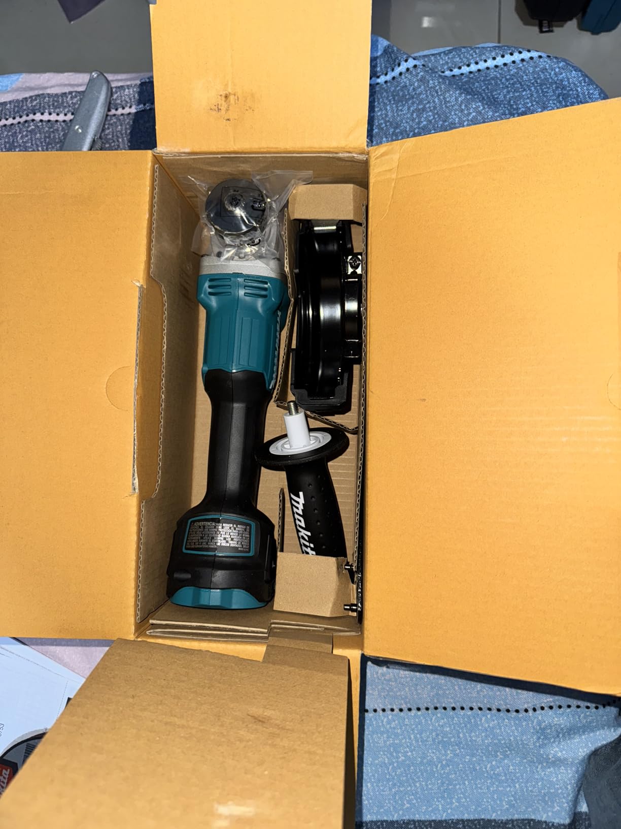 Makita XAG04Z 18V LXT Lithium-Ion Brushless Cordless 4-1/2