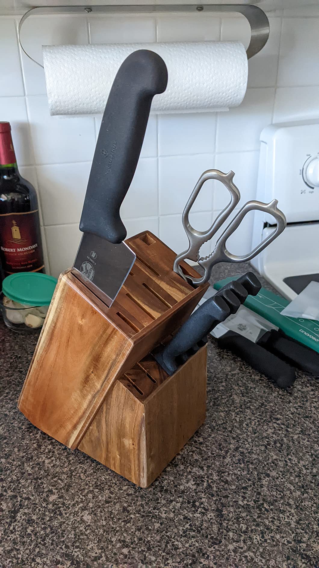 Coninx Acacia Wood Kitchen Knife Block - 15 Slots Knife Holder - Professional Quality Wood Knife Organizer - Secure Knife Stand To Keep Knives Neat & Sharp - Knife Blocks for Kitchen Knife Storage customer photo 1
