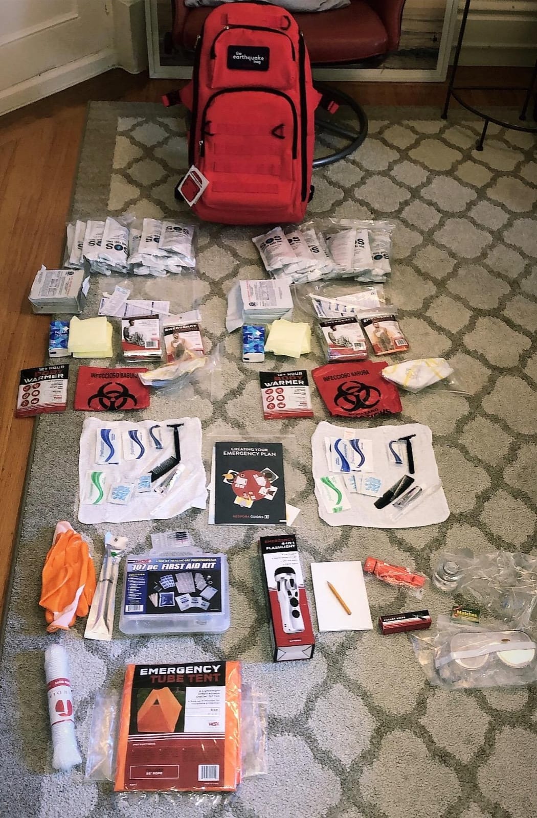 Complete Earthquake Bag - 3 Day Emergency kit for Earthquakes, Hurricanes, Wildfires, Floods + Other disasters customer photo 1