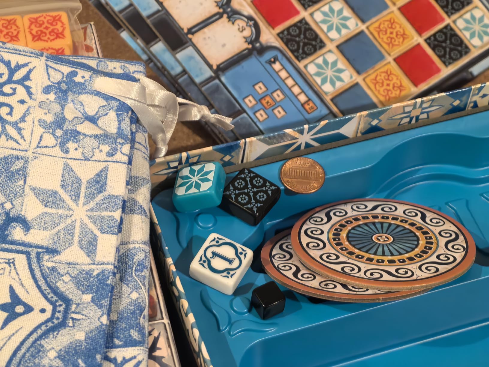 Azul Mosaic Tile-Placement Strategy Board Game, 2-4 Players, 30-45 Min customer photo 1