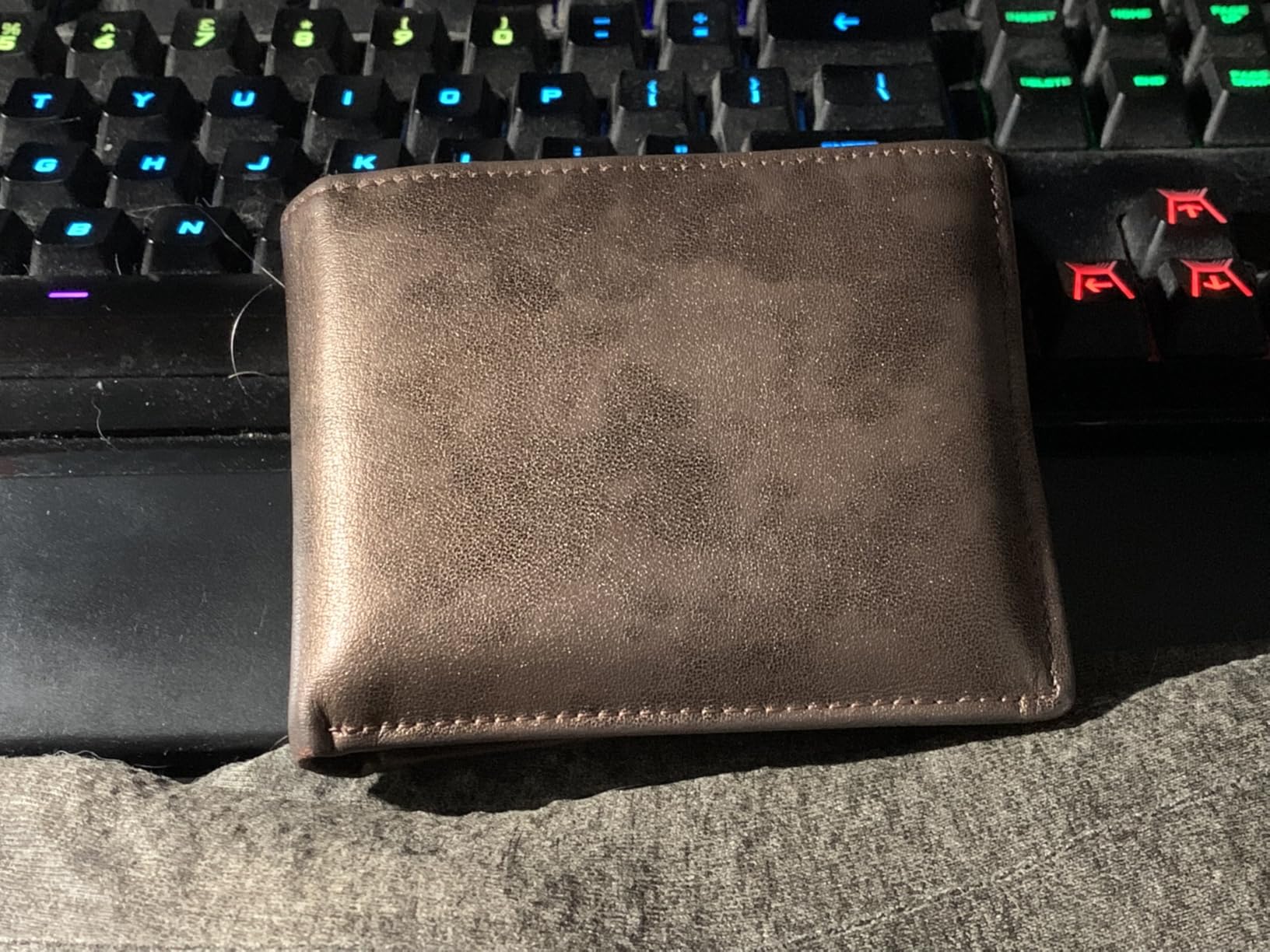 HIMI Wallet for Men-Genuine Leather RFID Blocking Bifold Stylish Wallet With 2 ID Window customer photo 1