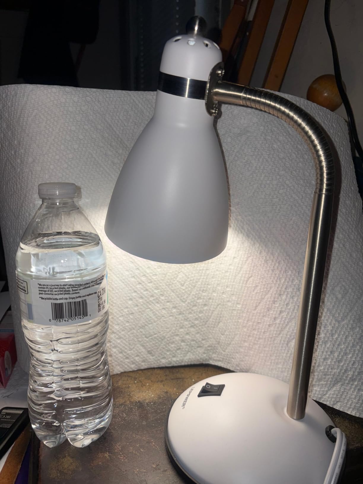 LEPOWER Metal Desk Lamp, Adjustable GooseNeck Reading Light for Bedroom customer photo 2