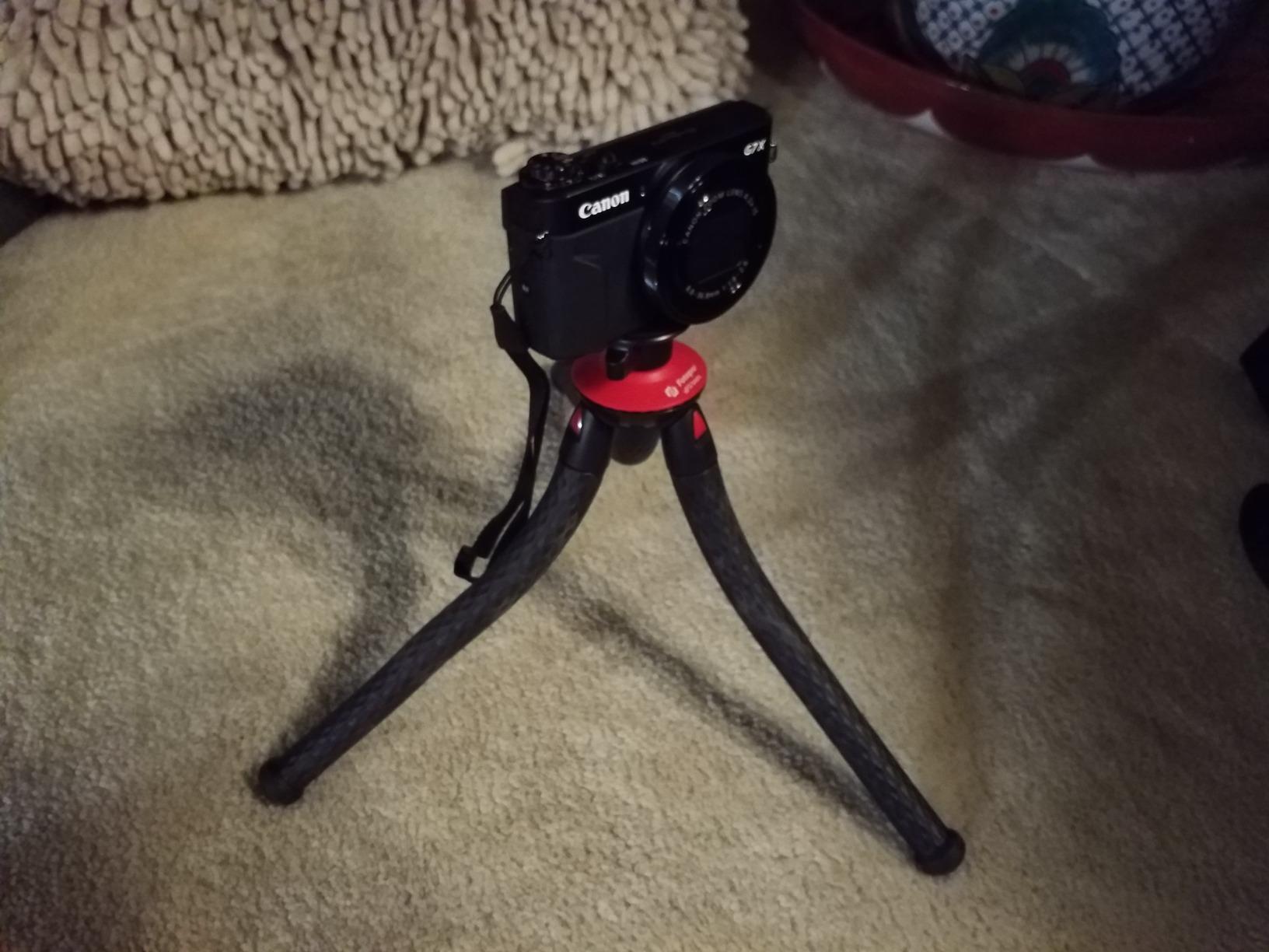 Fotopro Flexible Phone Tripod Bendable for Mini Camera Handheld Tripod Stand for Phone Vlogging Travel Video customer photo 2
