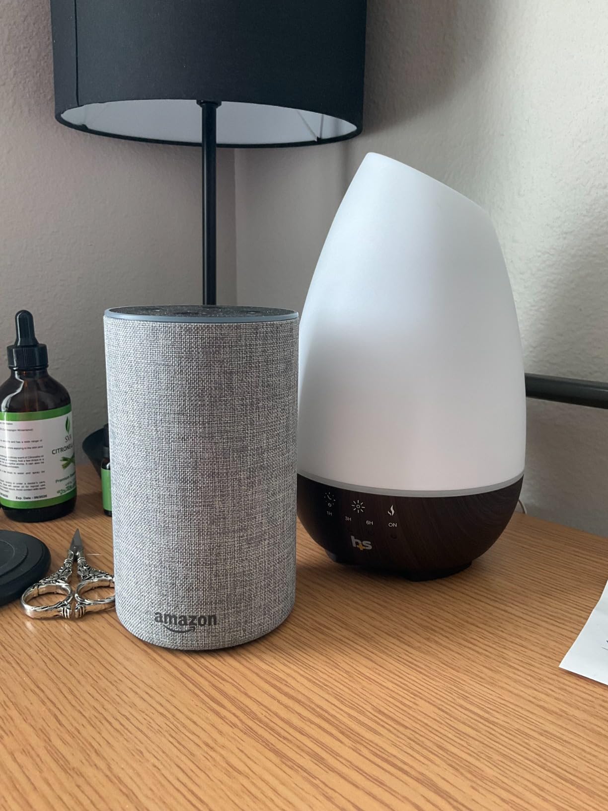 HealthSmart 500ML Essential Oil Diffuser for Large Rooms, Cool Mist Humidifier and Aromatherapy Diffuser, Adjustable Timer, Mist Mode and 7 LED Light Colors, White (Pack of 1) customer photo 2