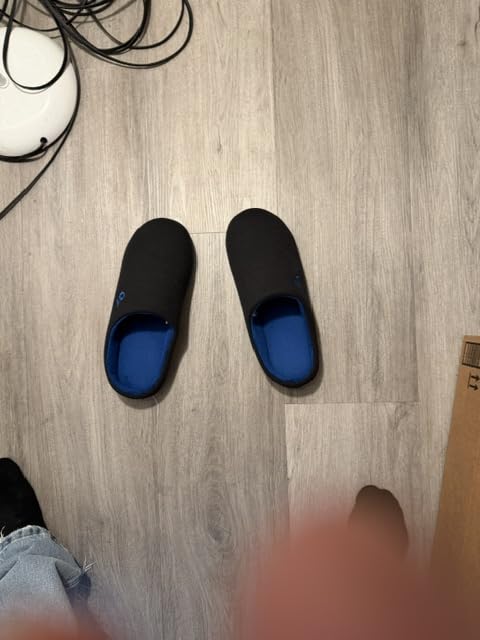 VeraCosy Men's Two-Tone House Slippers Memory Foam Indoor Rubber Sole customer photo 1