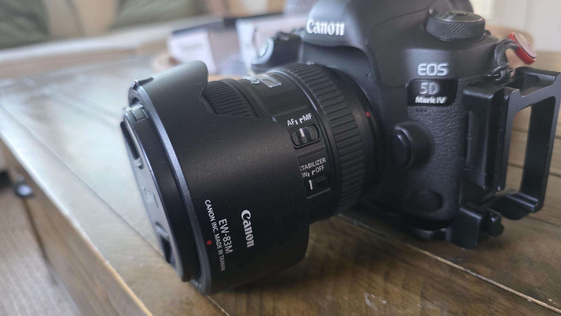 Canon EF 24-70mm f/4.0L IS USM Standard Zoom Lens (Renewed) customer photo 1