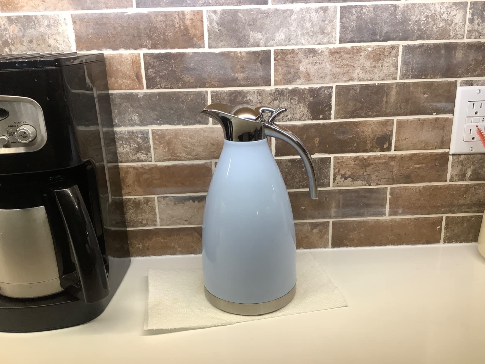 Sumerflos 68 Oz Stainless Steel Coffee Thermal Carafe/Double Walled Vacuum Thermos Insulated / 12 Hour Heat Retention(Silver) customer photo 1
