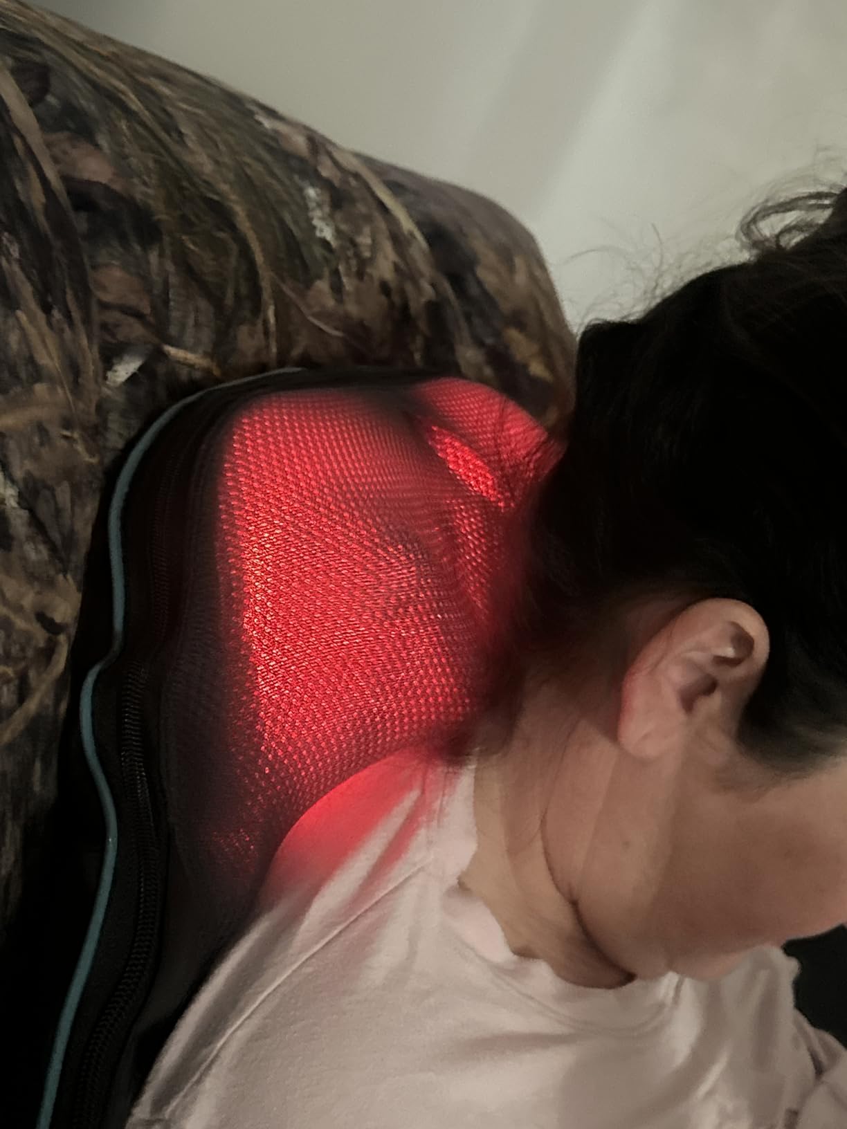 Mo Cuishle Women Men Gifts, Shiatsu Back Shoulder & Neck Massager with Heat customer photo 1