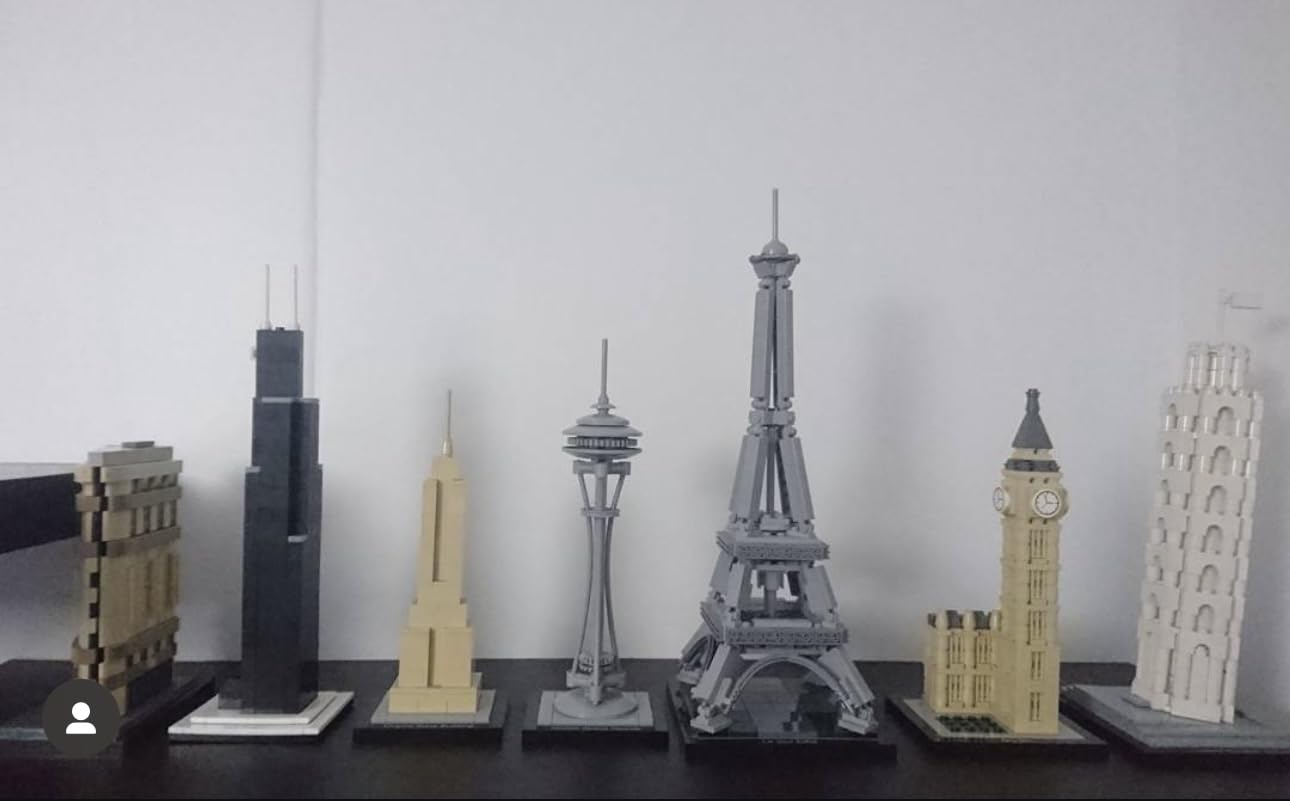 LEGO Architecture Paris Model Building Set - Detailed Display Building Block Set for Kids, Boys and Girls, Ages 12+ - Unique Gift for Travel & Architecture Enthusiasts - 21044 customer photo 1