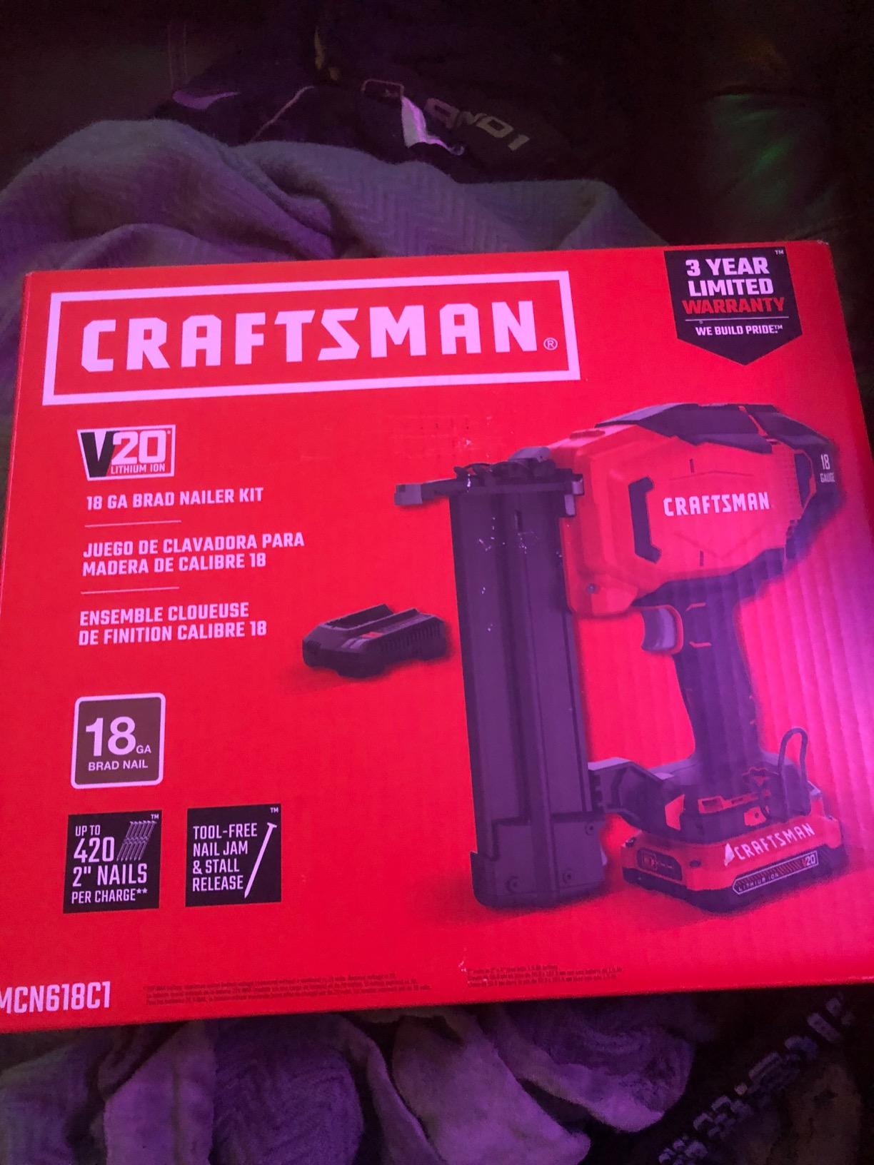 CRAFTSMAN V20 Cordless Brad Nailer, 18 Gauge Nail Gun, with Battery and Charger (CMCN618C1) customer photo 1