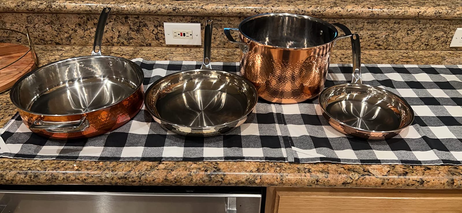 Viking 3-Ply Pots and Pans Set, 10 Piece Copper Kitchen Cookware with Glass Lids, Hammered Copper customer photo 2
