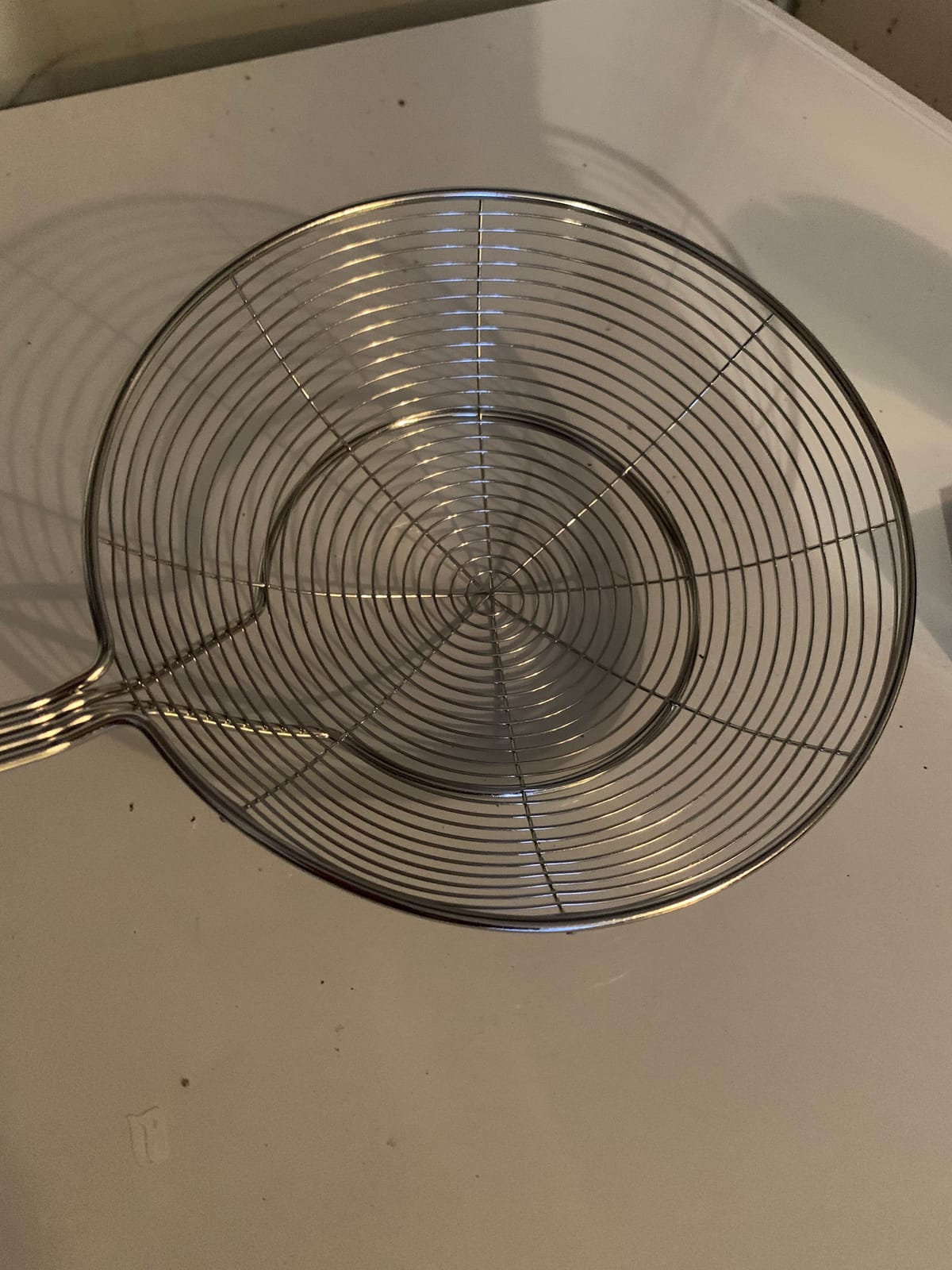 Spider Strainer Skimmer, Swify Stainless Steel Asian Strainer Ladle Frying Spoon with Handle for Kitchen Deep Fryer, Pasta, Spaghetti, Noodle, 5.5 Inch customer photo 1