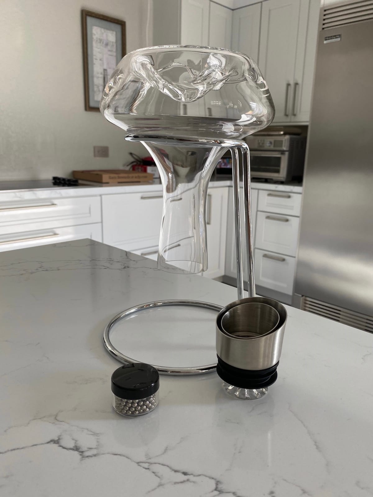 YouYah Iceberg Wine Decanter Set with Aerator Filter,Drying Stand and Cleaning Beads,Red Wine Carafe,Wine Aerator,Wine Gift,100% Hand Blown Lead-free Crystal Glass (1400ML) customer photo 2