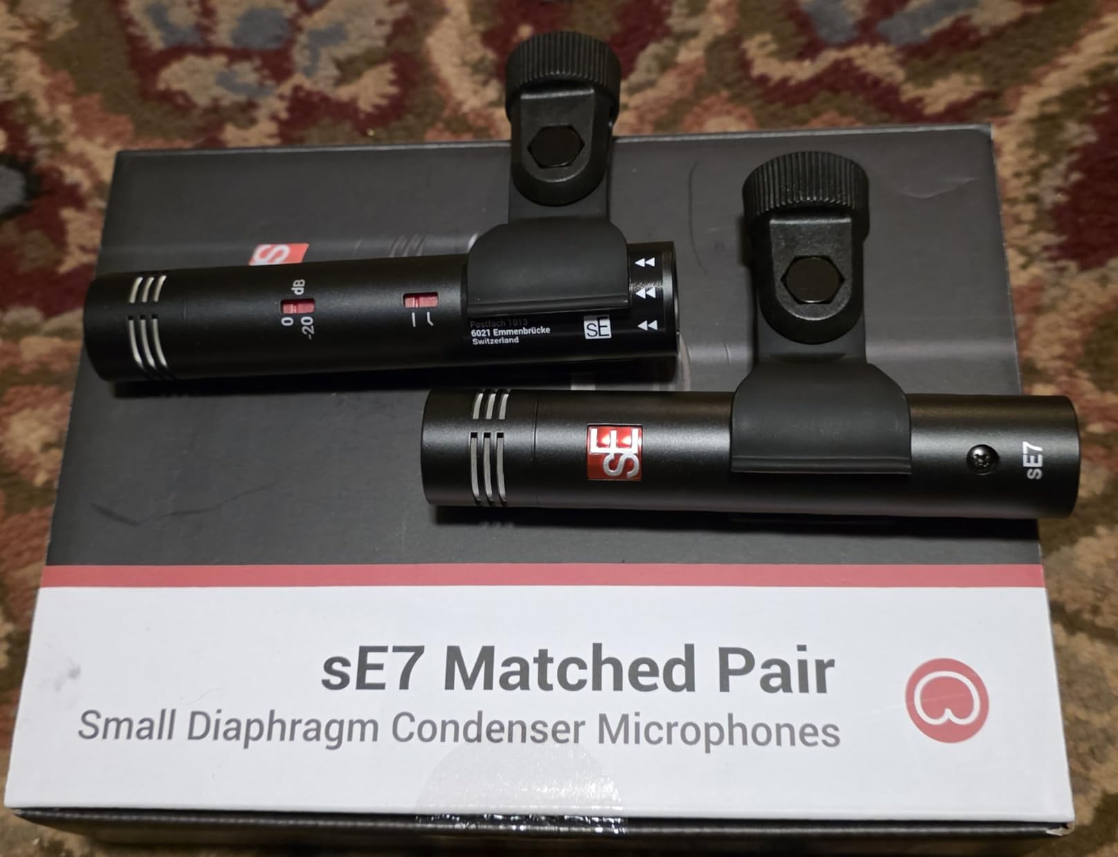 SE ELECTRONICS - sE7 Small Diaphragm Cardioid Condenser Microphone with Clip, Factory Matched Pair customer photo 1