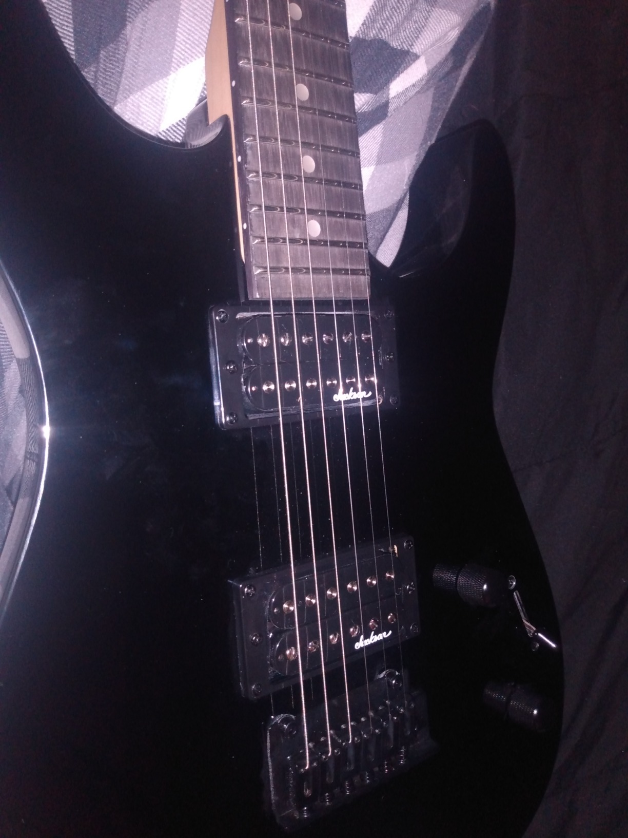 Jackson JS Series Dinky JS11 - Black with Amaranth Fingerboard customer photo 2