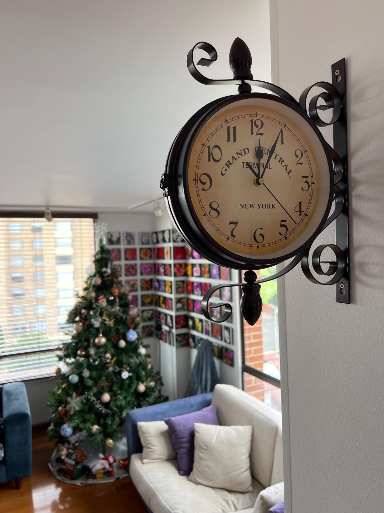 Dyna-Living Double-Sided Wall Clock 8