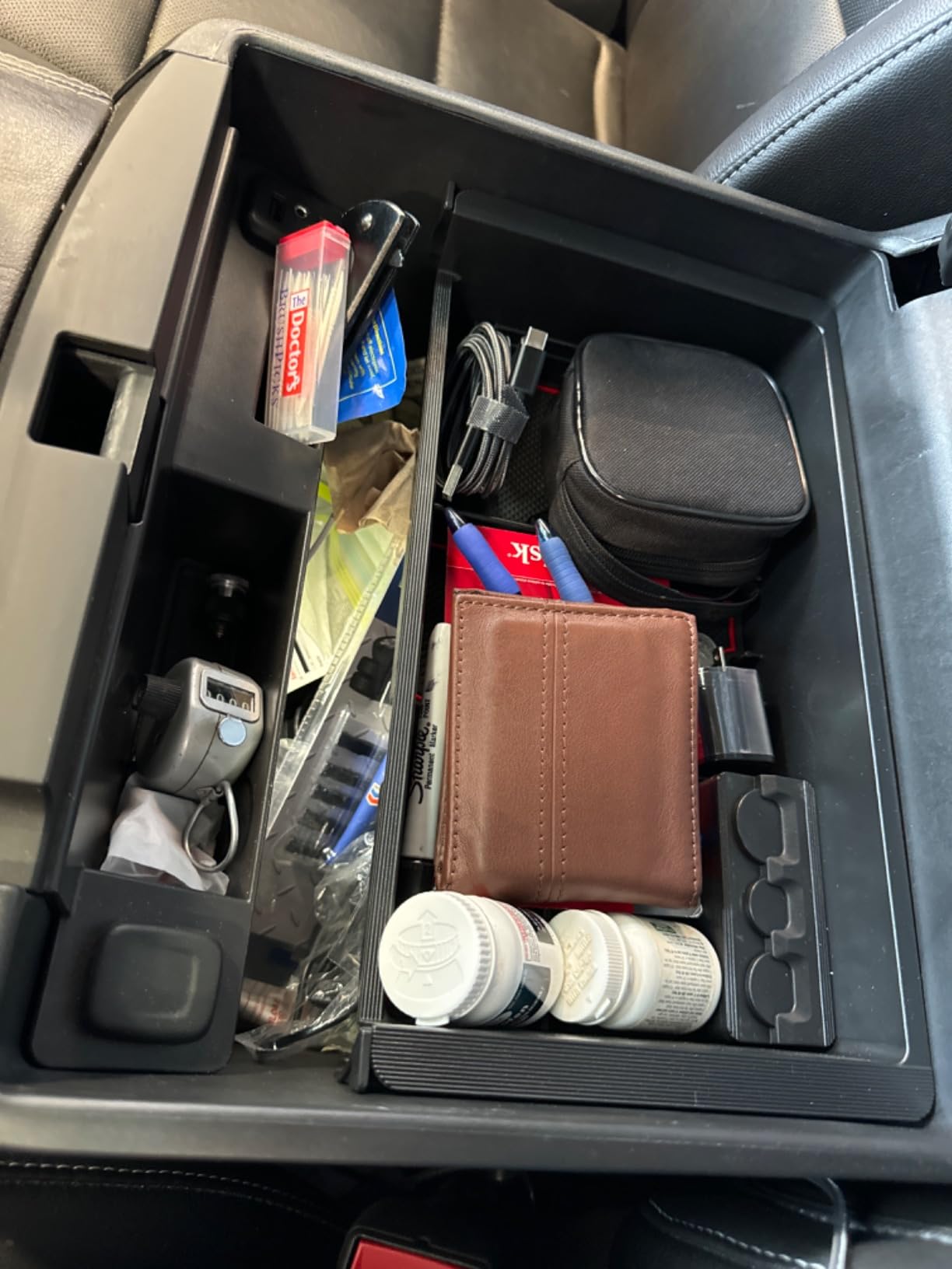 Center Console Organizer Tray Compatible with 2014-2018 GMC Sierra Accessories, (2015-2020) Yukon/Chevy Tahoe Silverado Suburban, Armrest Storage Box Replaces 22817343(Black) customer photo 2