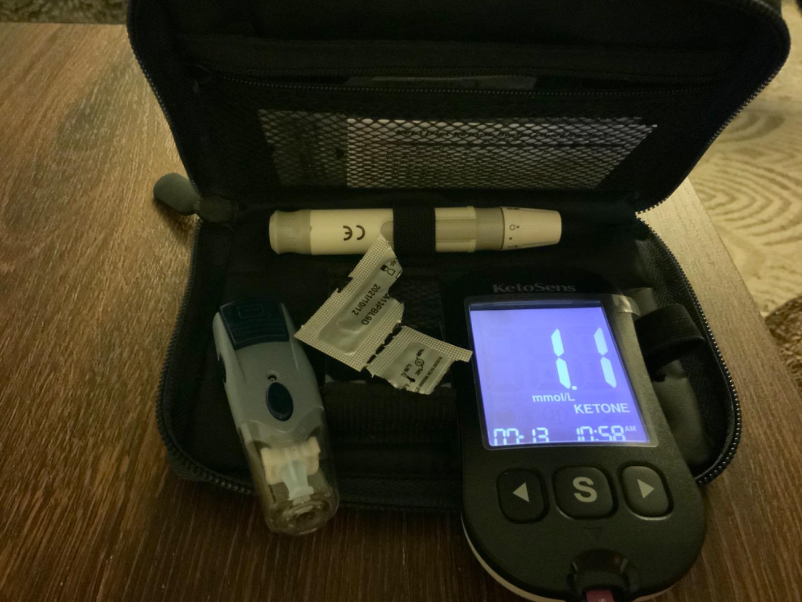 KetoSens Made in Korea Blood Ketone Monitoring Starter Kit: Ideal for Keto Diet with App. Includes 1 Meter, 10 Ketone Test Strips, 10 Lancets (30G), 1 Lancing Device & 1 Case customer photo 1