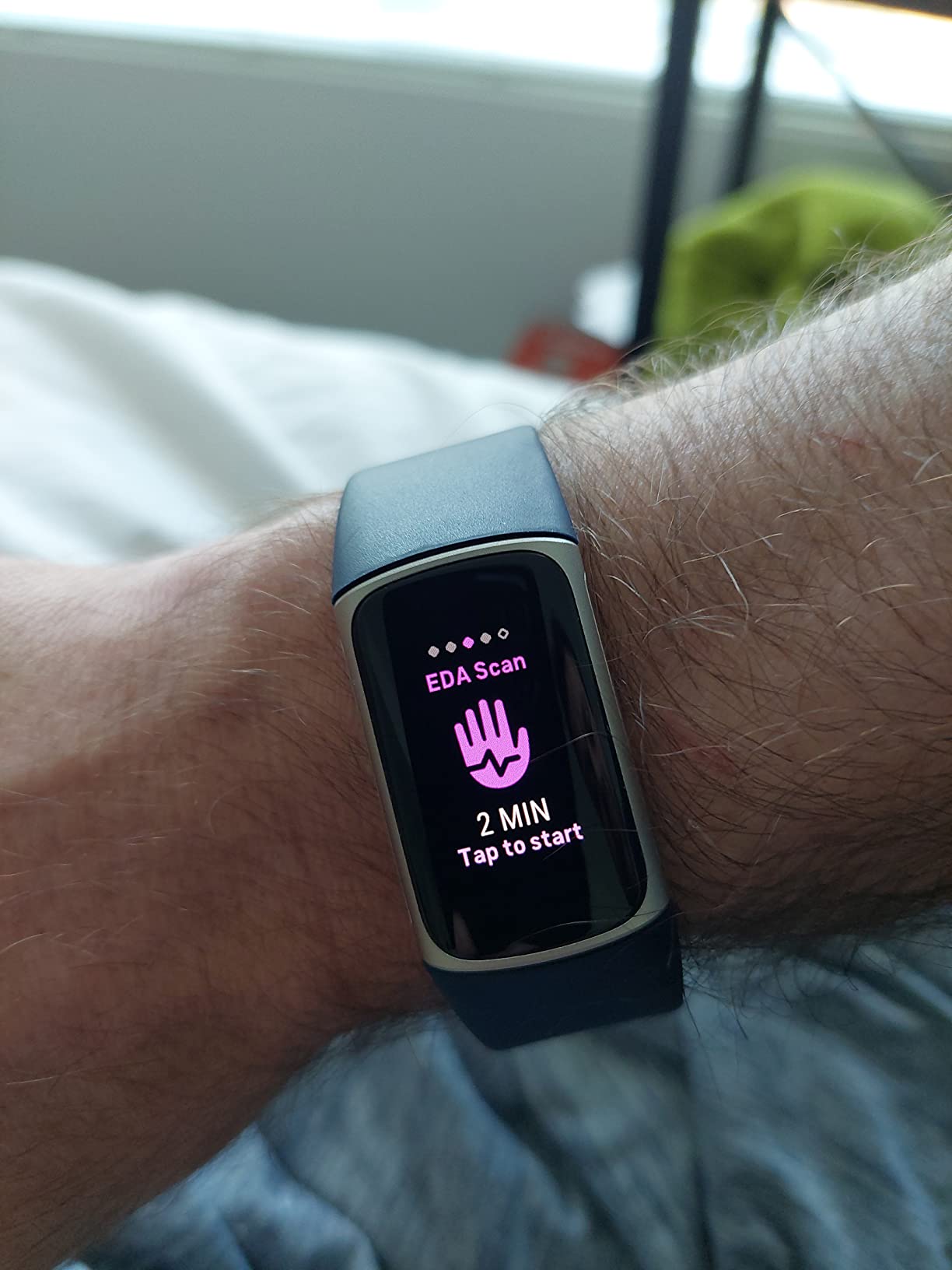 Fitbit Inspire HR Heart Rate and Fitness Tracker, One Size (S and L Bands Included), 1 Count customer photo 1