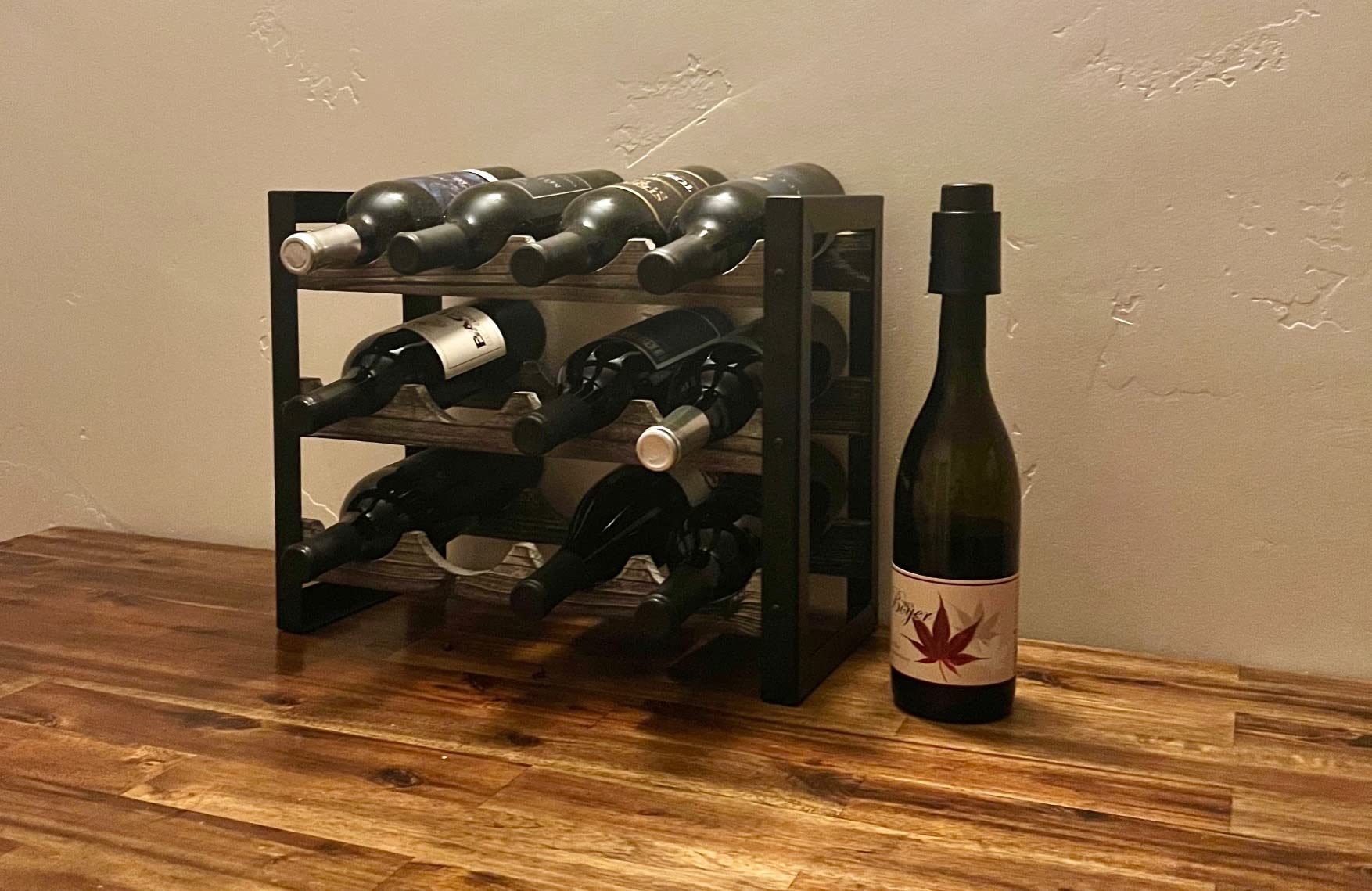 [2 PACK] Wine Bottle Stoppers,Real Vacuum Stoppers,Reusable Wine Preserver,Wine Corks Keep Fresh,Best Christmas and Birthday Gifts for Wine Lovers. customer photo 2