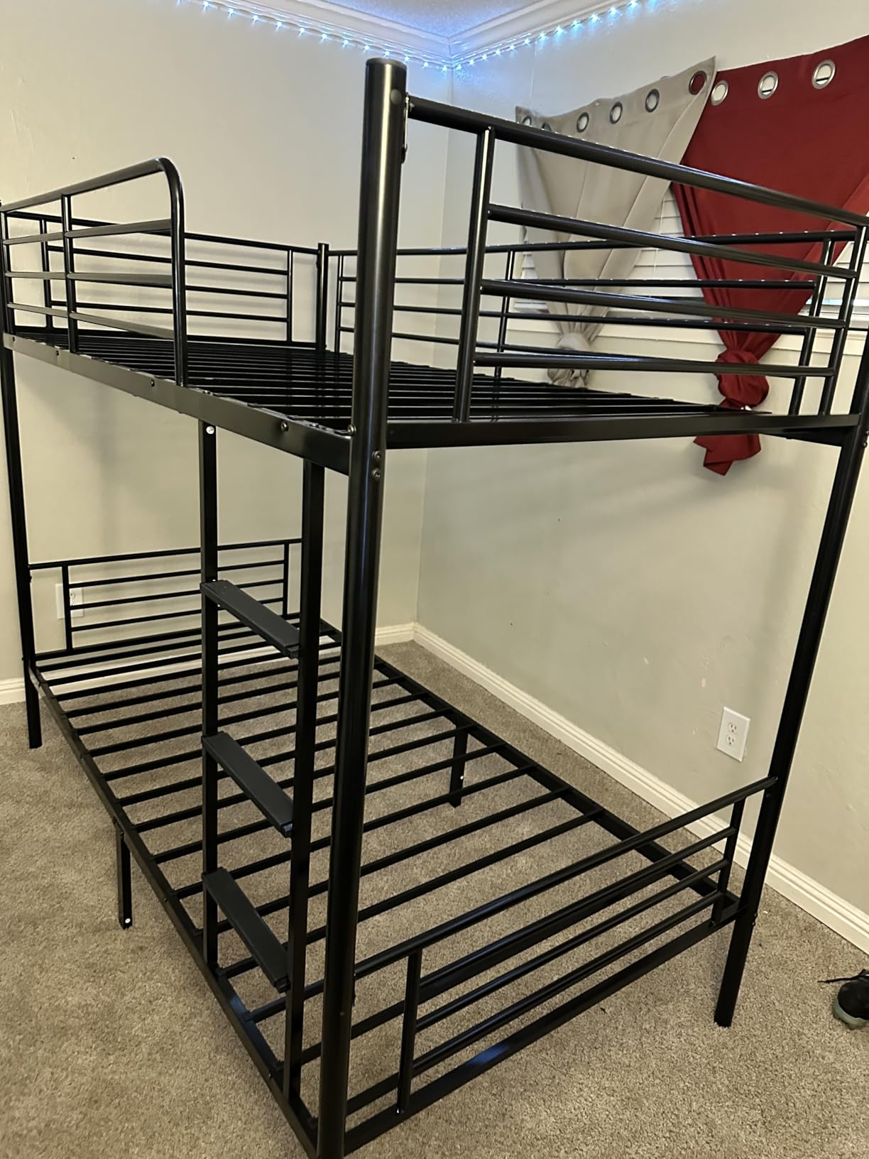 Bonnlo Bunk Bed Twin Over Twin for Kids/Teens/Adults Heavy Duty 2 Decker Bed with Flat Ladder and 13 inches High Guardrail, Metal Space Saver Bed with Stairs, Black customer photo 1