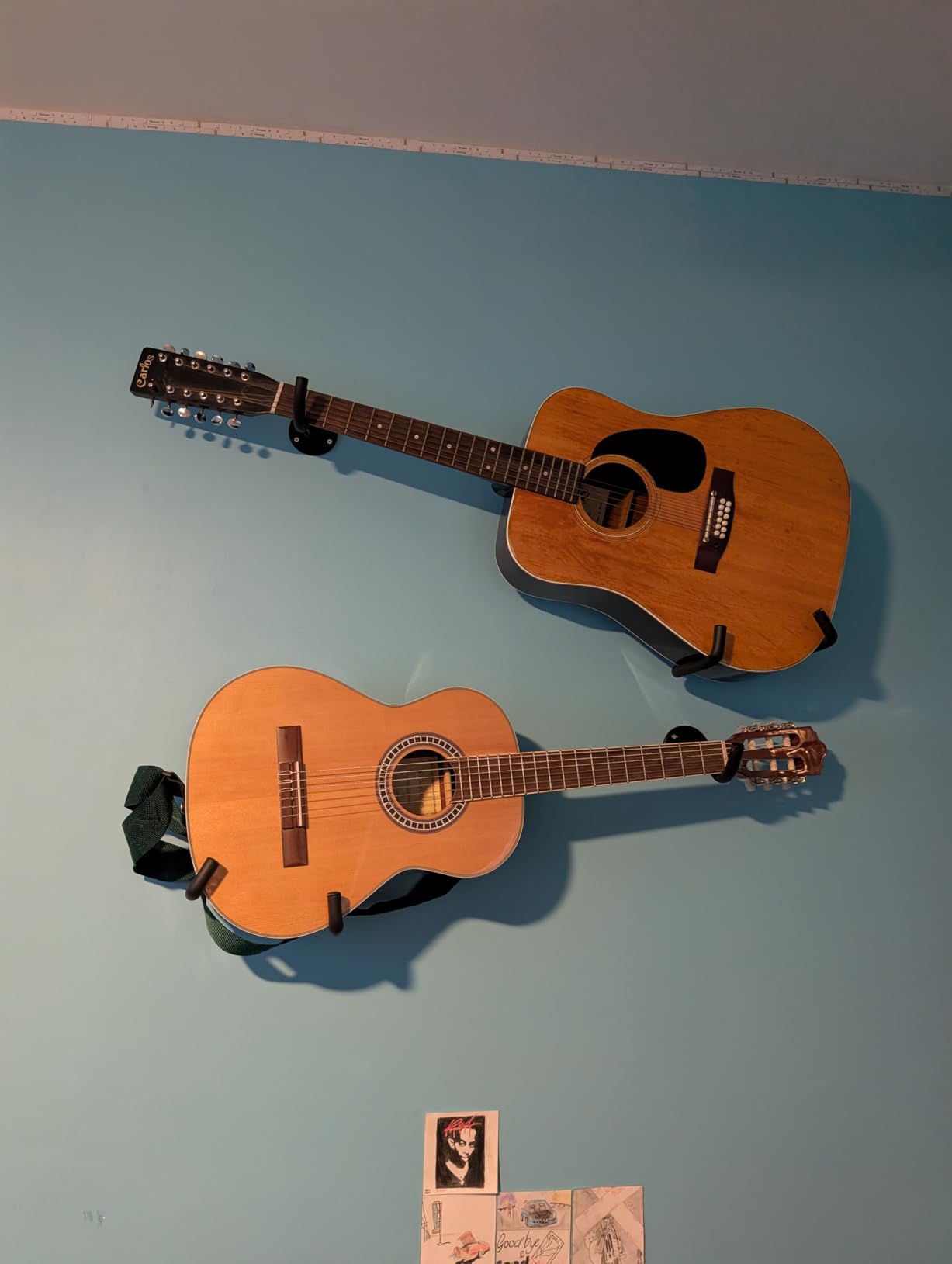 Guitar Wall Mount for Acoustic, Electric and Bass Guitars, Ukulele, Banjo, Mandolin – Horizontal Wall Hanger Holder, Heavy Duty Metal, Easy Installation (1 Pack) customer photo 1