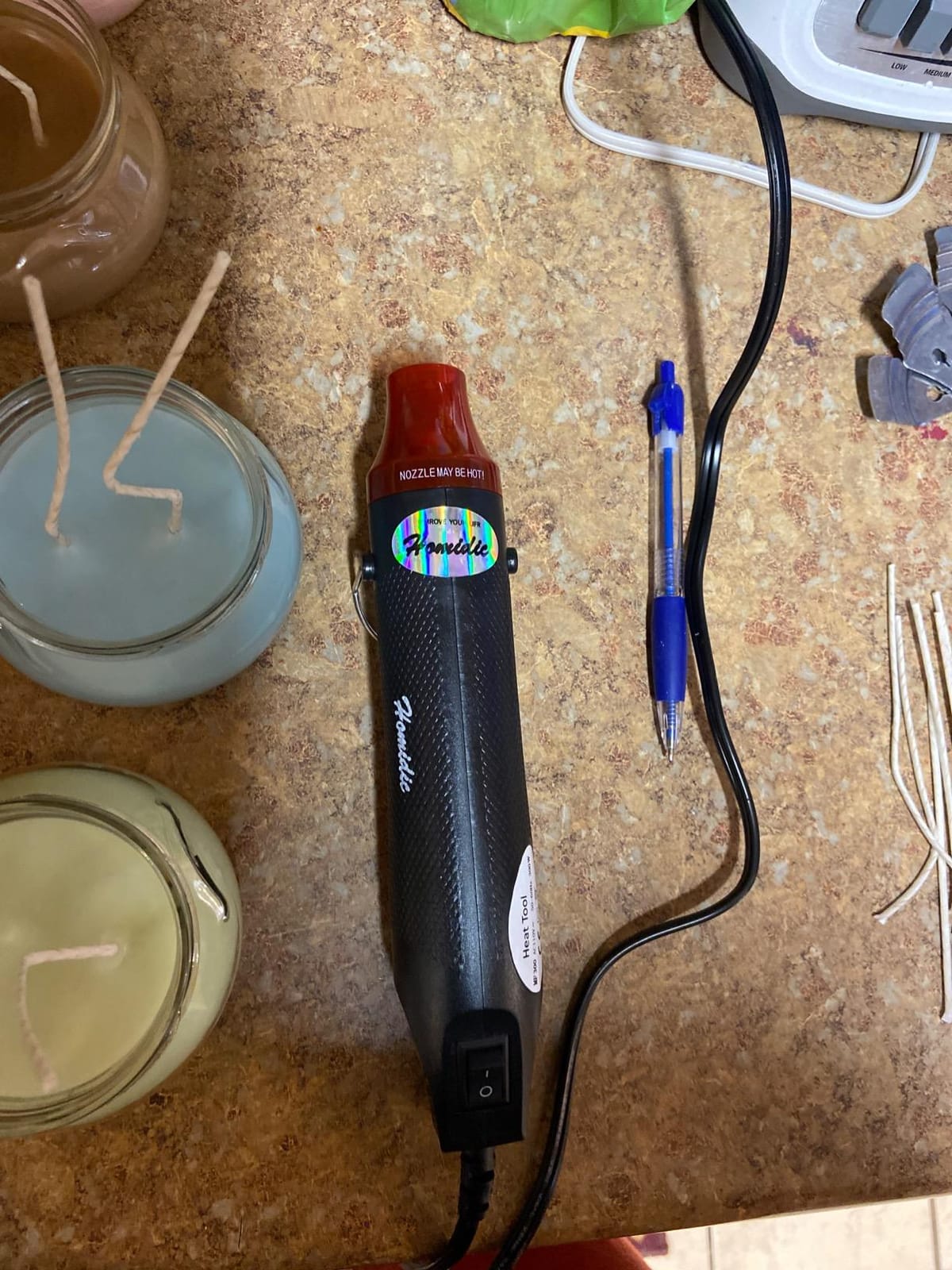 6.56FT Long Heat Gun, Uptdae Version Homidic Mini Handheld Hot Air Gun, Electric 300W Portable Heat Gun for DIY Craft Embossing, Shrink Wrapping PVC, Drying Paint, Clay, Rubber Stamp customer photo 2