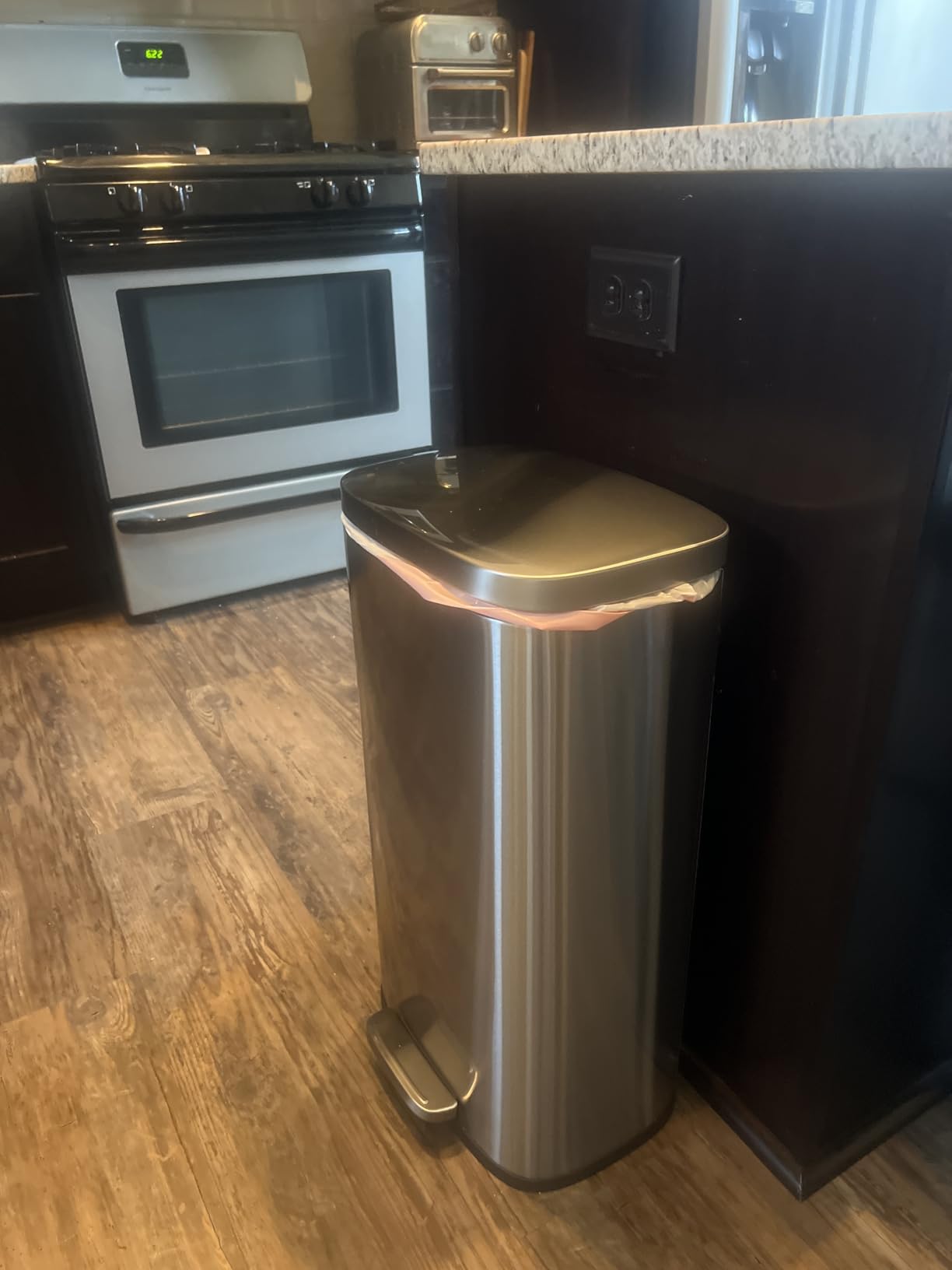 Amazon Basics LARGE Trash Can, 13.2 Gallon (50L), Smudge Resistant Rectangular Bin with Soft-Close Lid, Step Foot Pedal, Removable Inner Bucket, Brushed Stainless Steel, Satin Nickel Finish customer photo 1