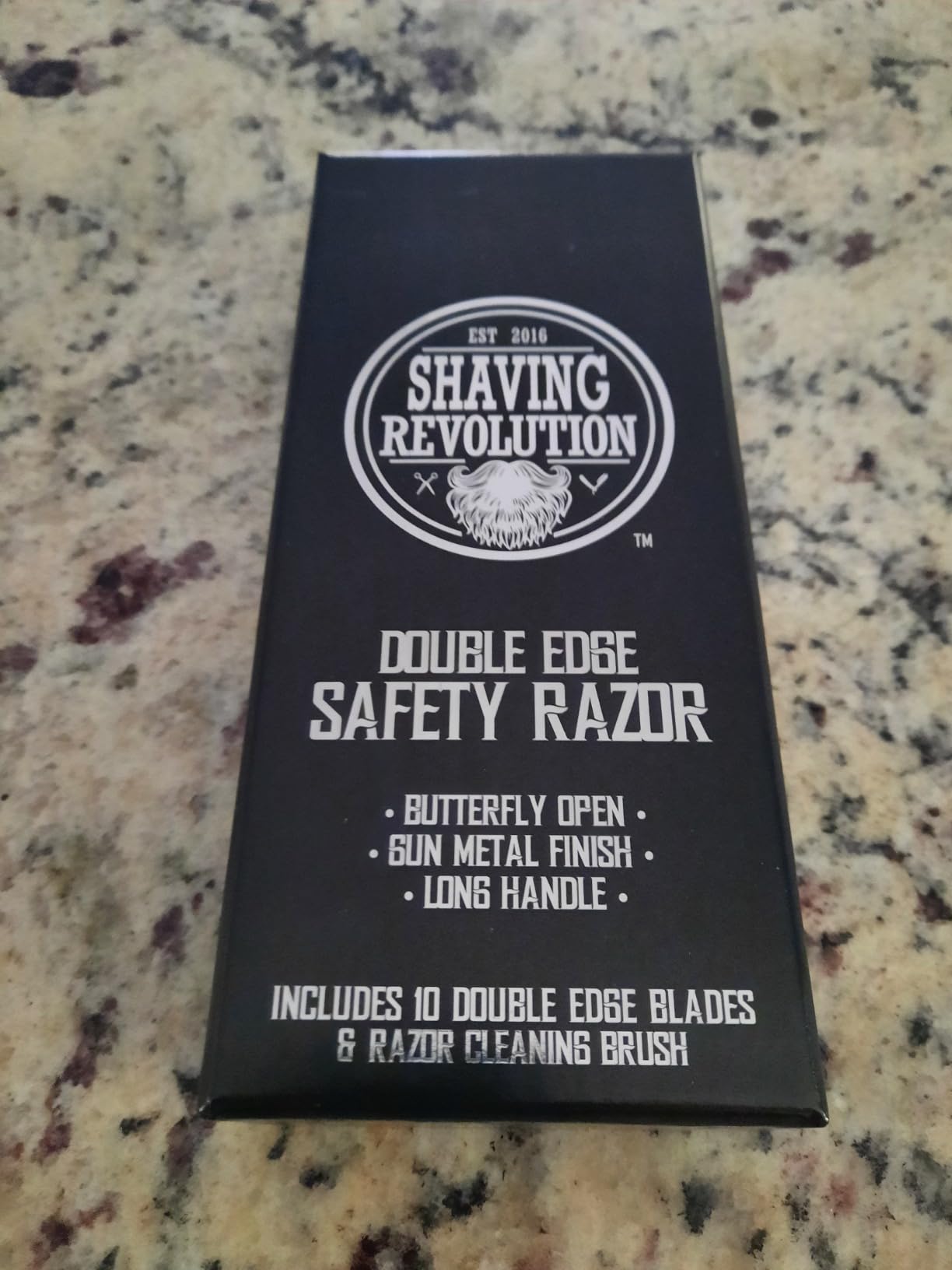 Shaving Revolution Long Handle Double Edge Safety Razor - 12 Piece Set customer photo 1