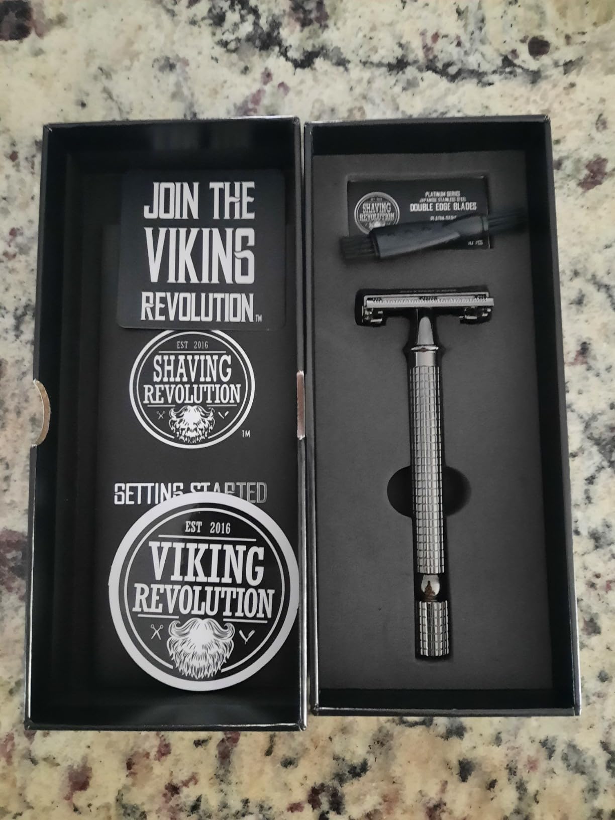 Shaving Revolution Long Handle Double Edge Safety Razor - 12 Piece Set customer photo 2