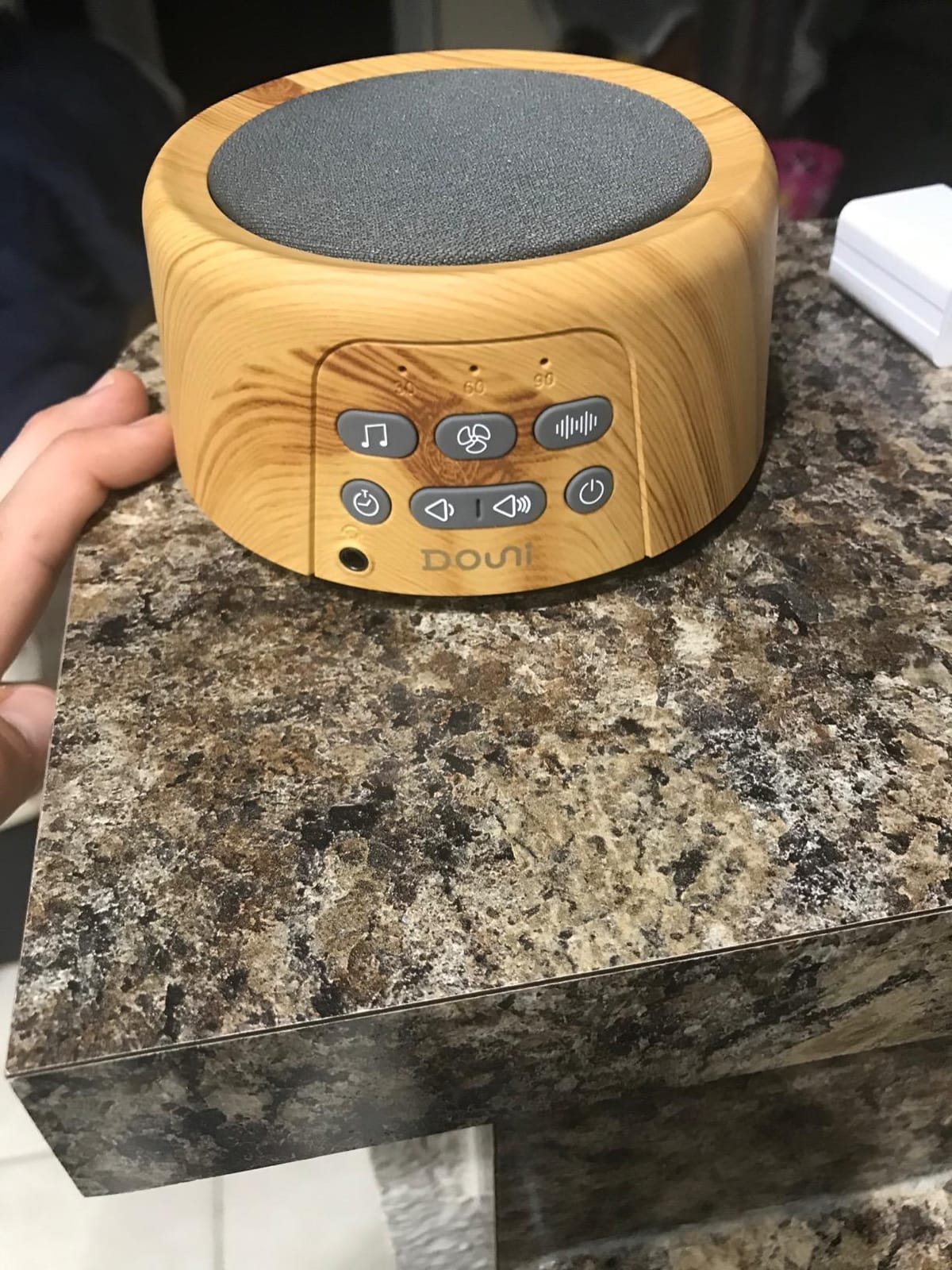Douni White Noise Machine for Sleeping - 27 Non-Looping Soothing Sounds Sleep Sound Machine with Timer & Memory, 3.5mm Jack, Wood Grain Sound Machine for Hotel Bedroom Office customer photo 2