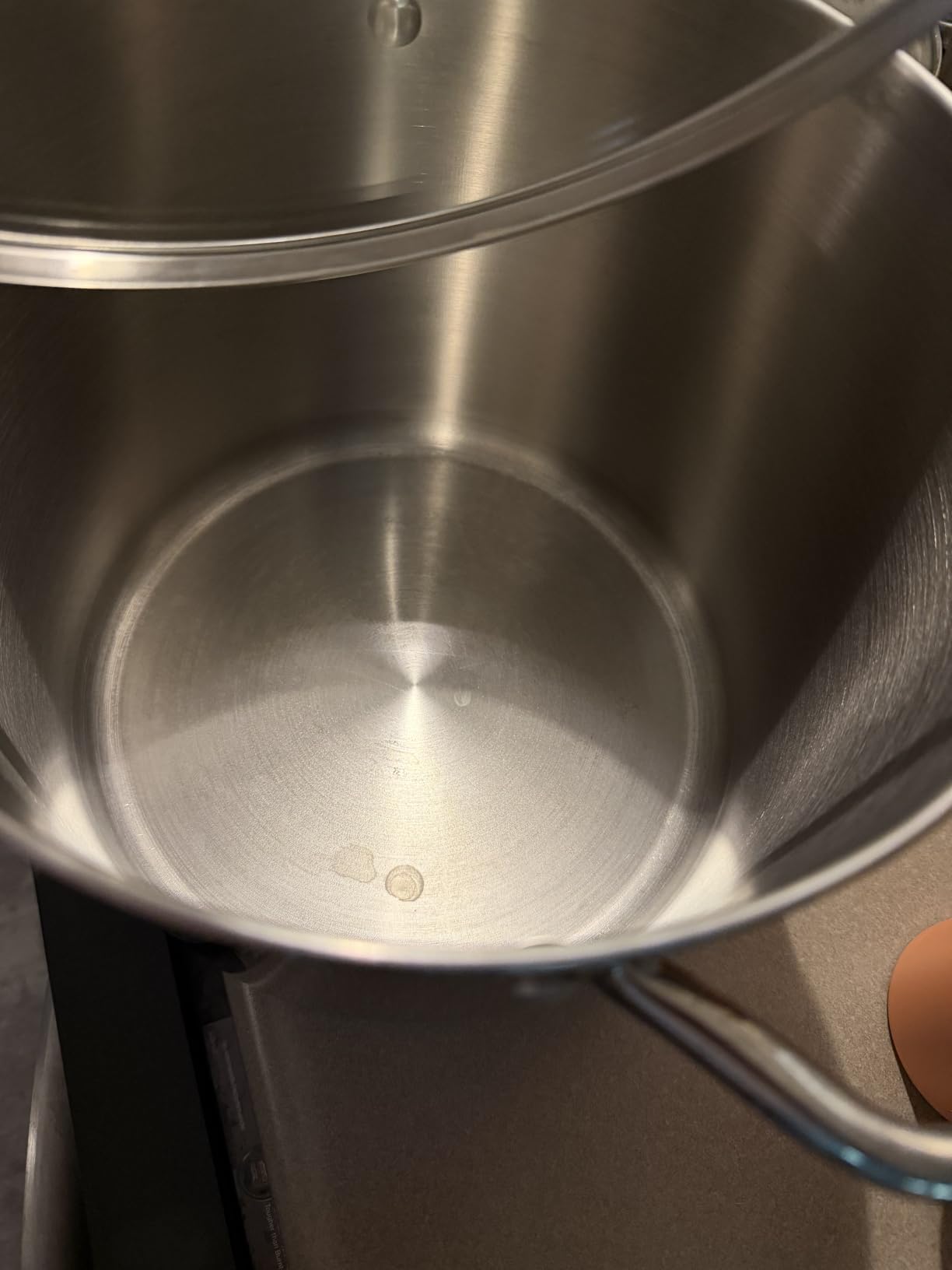 HOMICHEF Stock Pot 6 Quart Nickel Free Stainless Steel - 6 Qt Soup Pot With Lid and Handle - Small Cooking Pot 6 Quart - Ideal for Soup, Sauce, and Induction Cooking customer photo 1