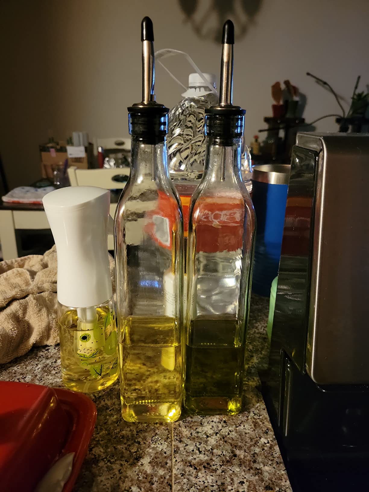 6PCS Liquor Bottle Pourers, Stainless Steel Olive Oil Spouts, Bottle Pourers for Alcohol, Olive Oil, with Dust Caps Liquor Pour Spout customer photo 1