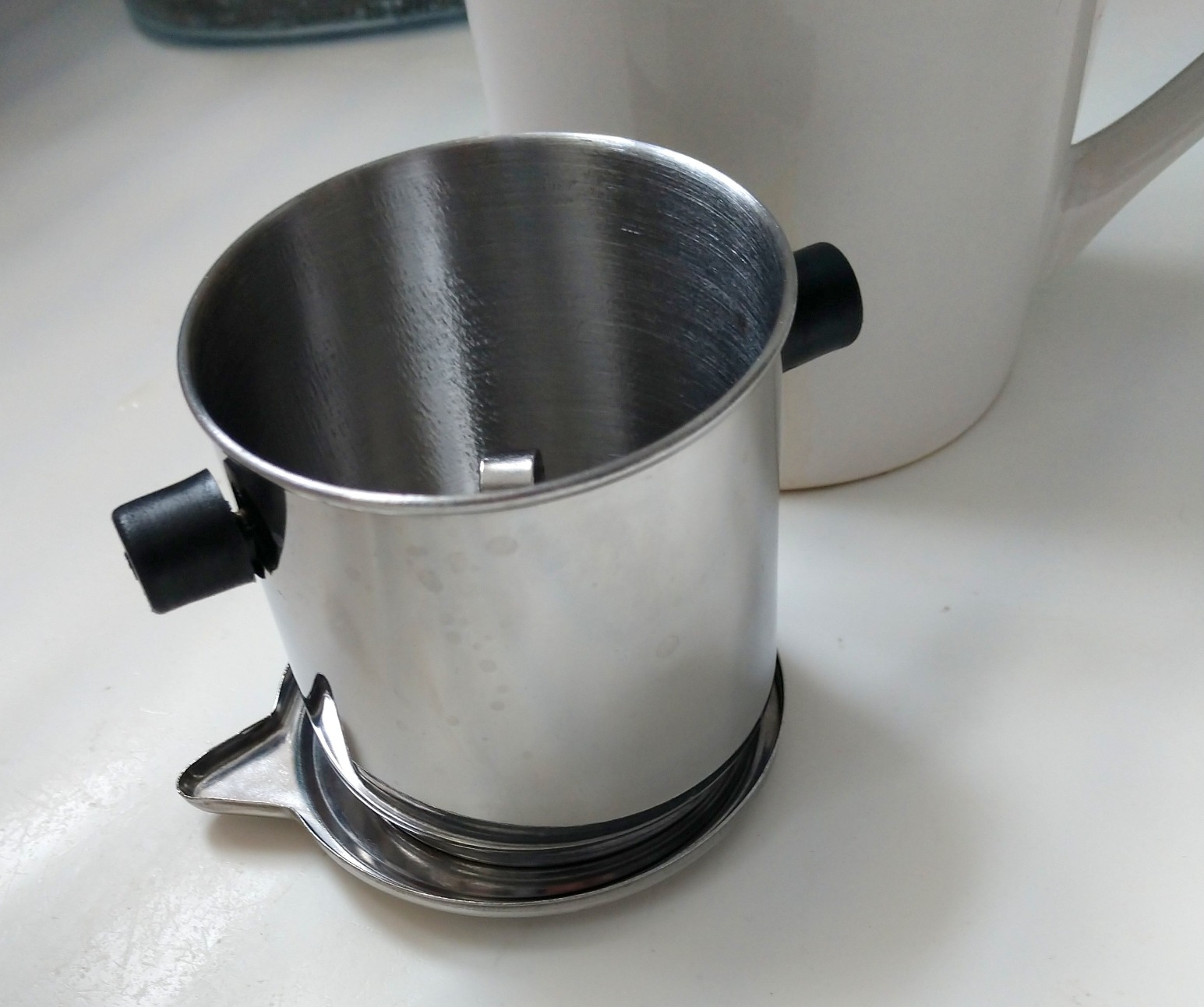 Vietnamese coffee maker filter set, French press style pour-over coffee dripper, Portable 1-cup single-serve reusable coffee press, 8oz medium (1) customer photo 1