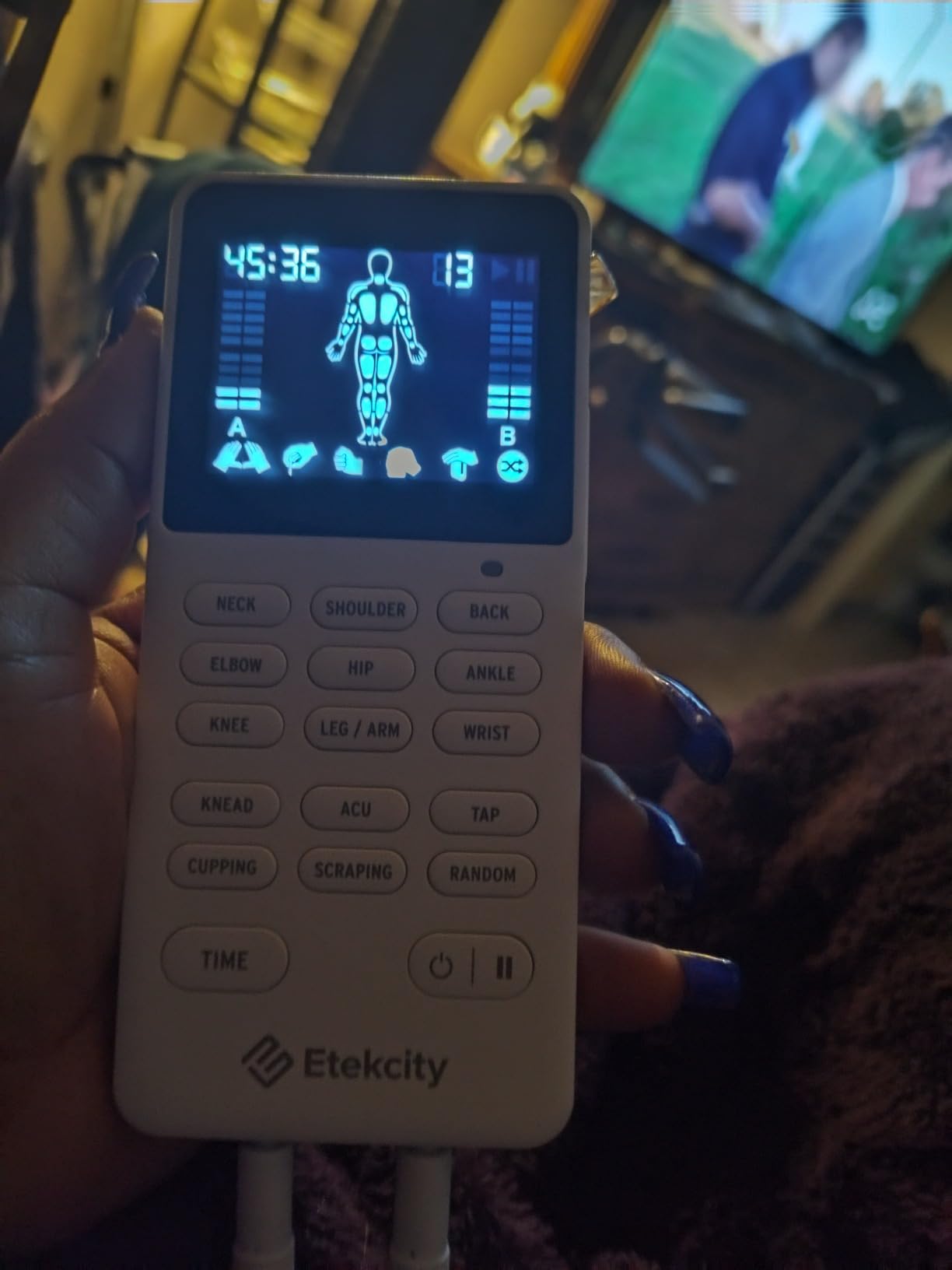 Etekcity 4-Channel Rechargeable TENS Unit, Muscle Stimulator, FSA | HSA Eligible, Pain Relief, After-Exercise Relaxation, Physical Therapy, Back, Neck, Shoulder, Sciatica customer photo 2