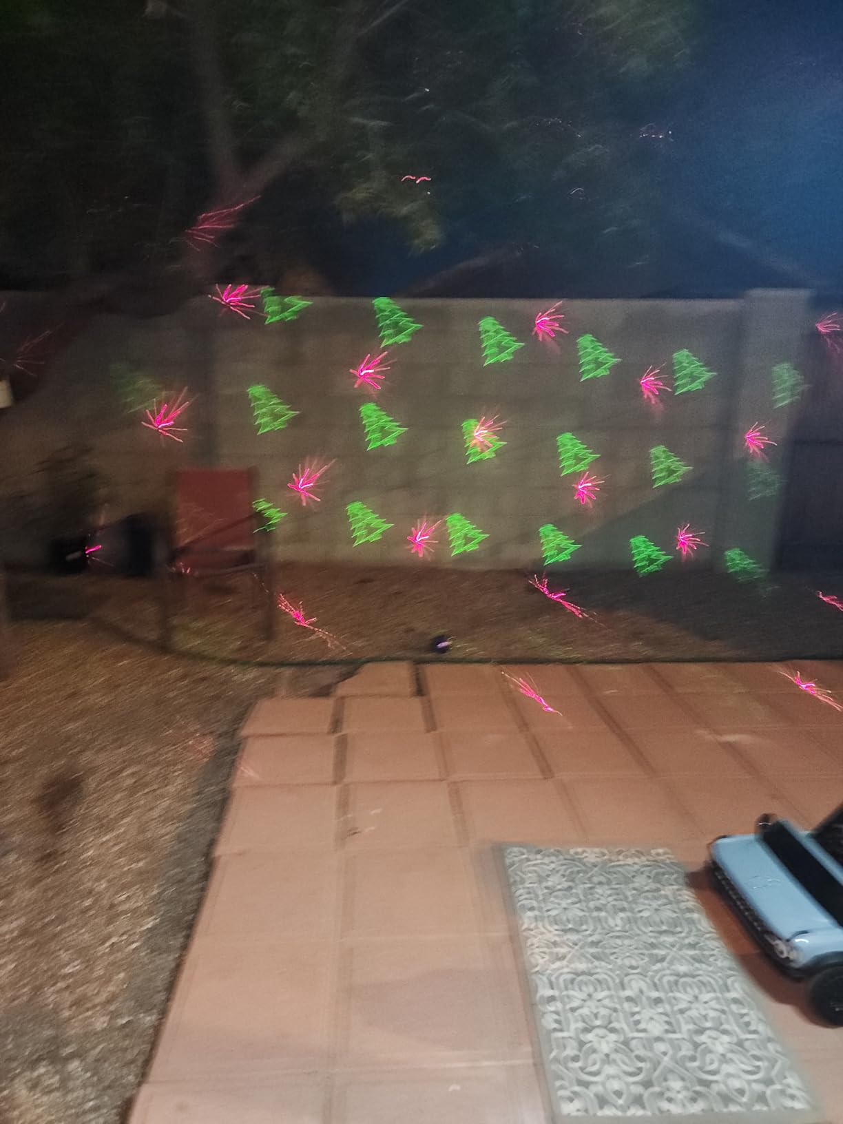 Christmas Laser Lights, Projector Lights Landscape Spotlight Red and Green Star Show with Christmas Decorative Patterns for Indoor Outdoor Garden Patio Wall customer photo 2