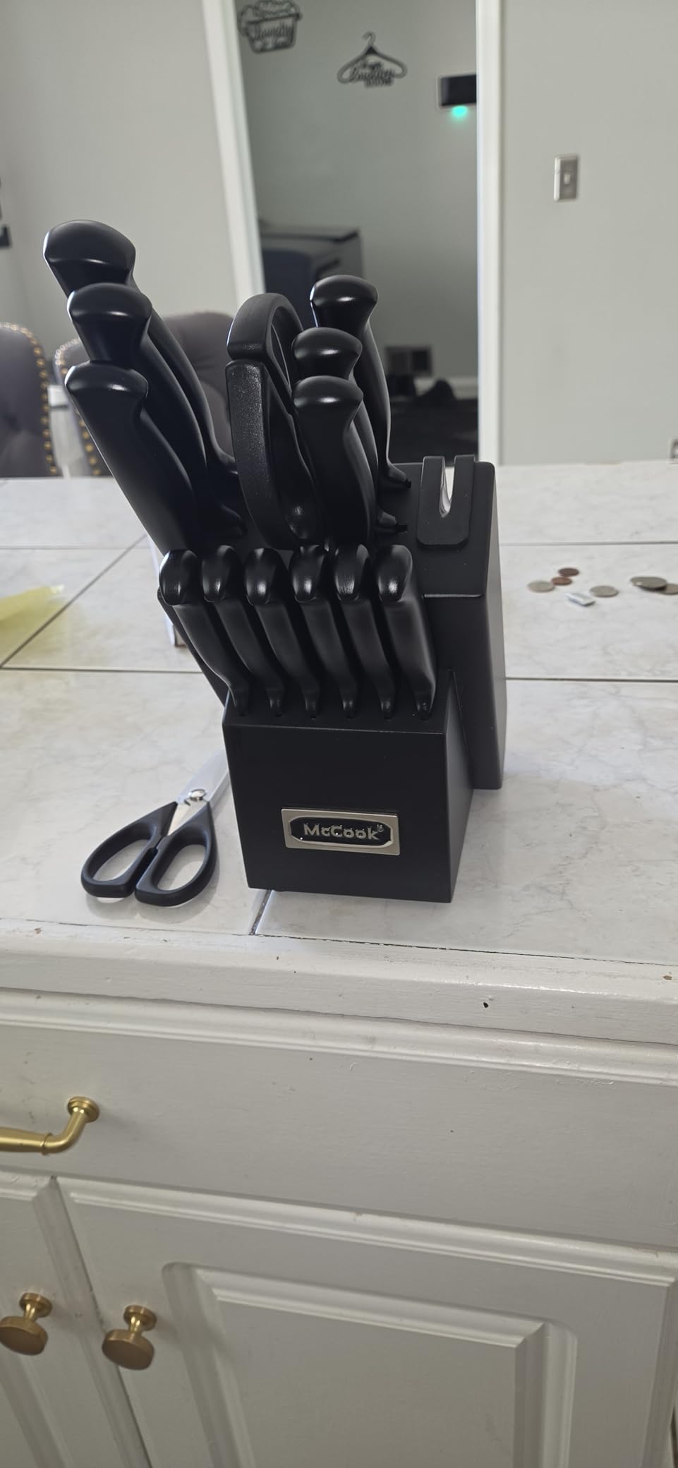 McCook Kitchen Knife Set 15PC Knife Block Set w Built-in Sharpener customer photo 2
