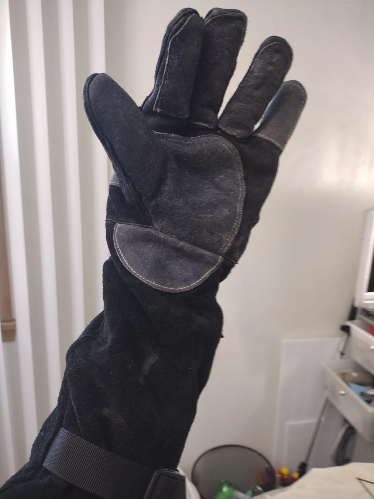 WZQH 16 In,932℉,Welding Gloves,Fireplace Glove,Fire & Heat Resistant,L customer photo 1
