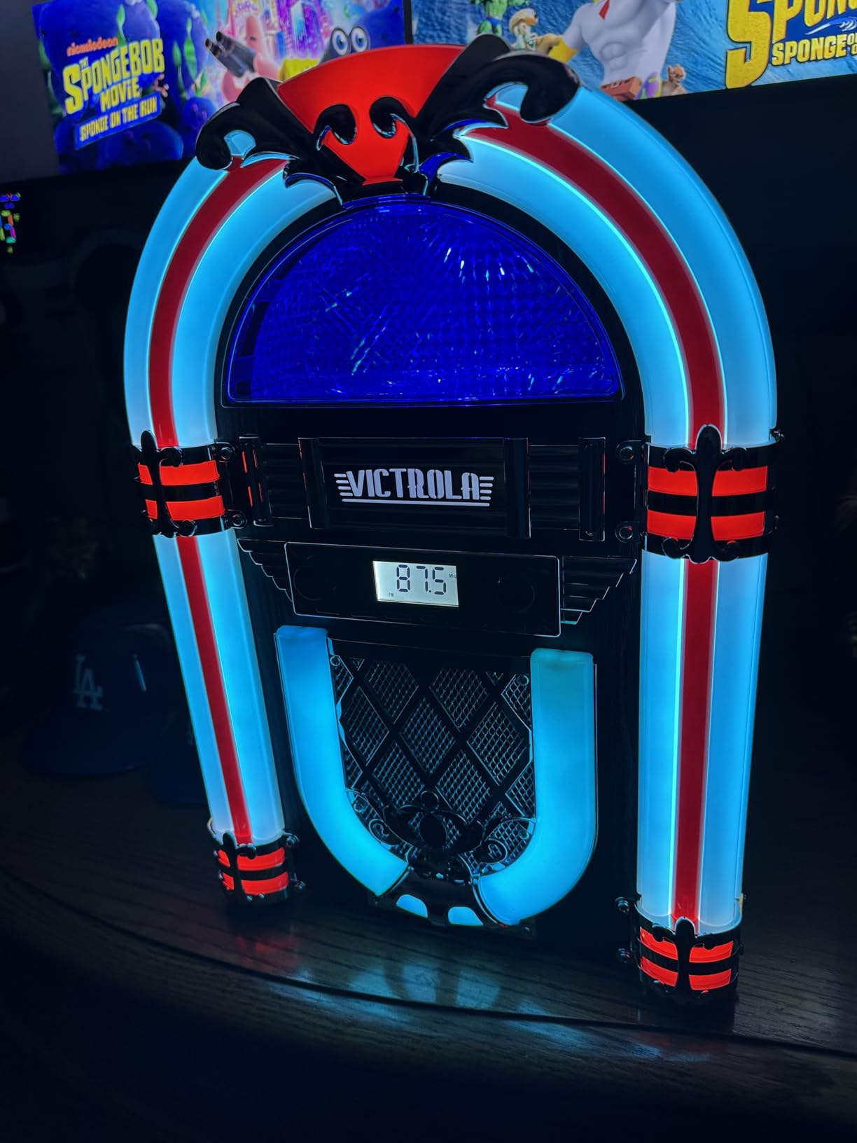 Victrola Redding - Bluetooth Jukebox Speaker with Lightshow - Silver customer photo 1