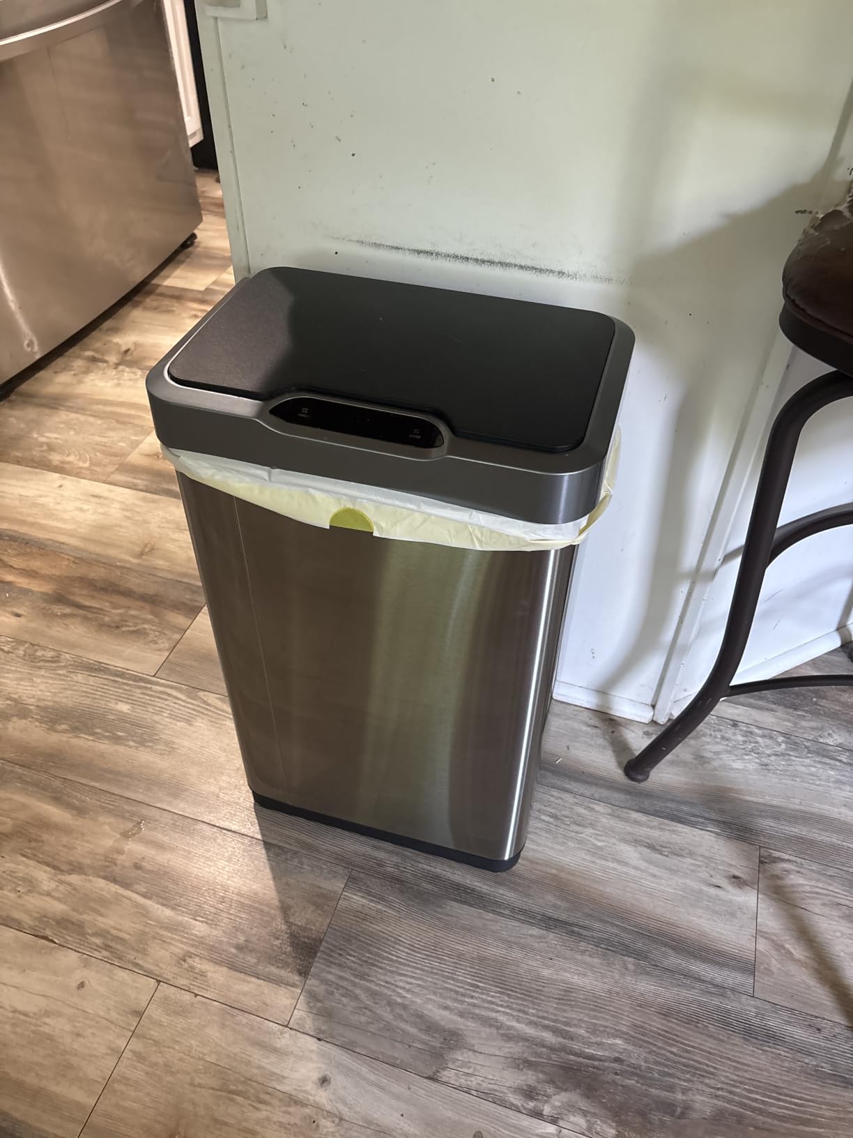 EKO Mirage-T 50 Liter / 13.2 Gallon Touchless Rectangular Motion Sensor Trash Can or Recycling Bin, Brushed Stainless Steel Finish customer photo 1