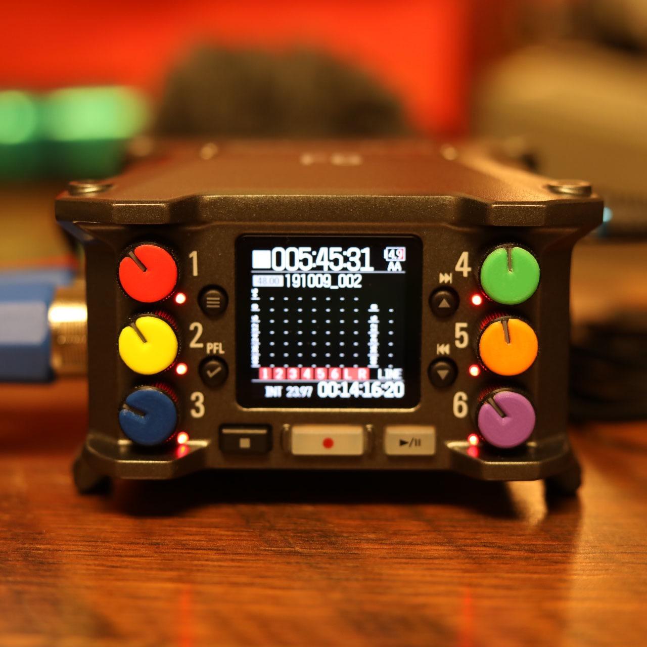 Zoom F6 Professional Field Recorder for Filmmakers & Musicians | Clip-Free Audio with 32-Bit Float, Dual A/D Converters, 6 XLR Inputs, 14 Tracks, Timecode I/O, Wireless Control customer photo 2