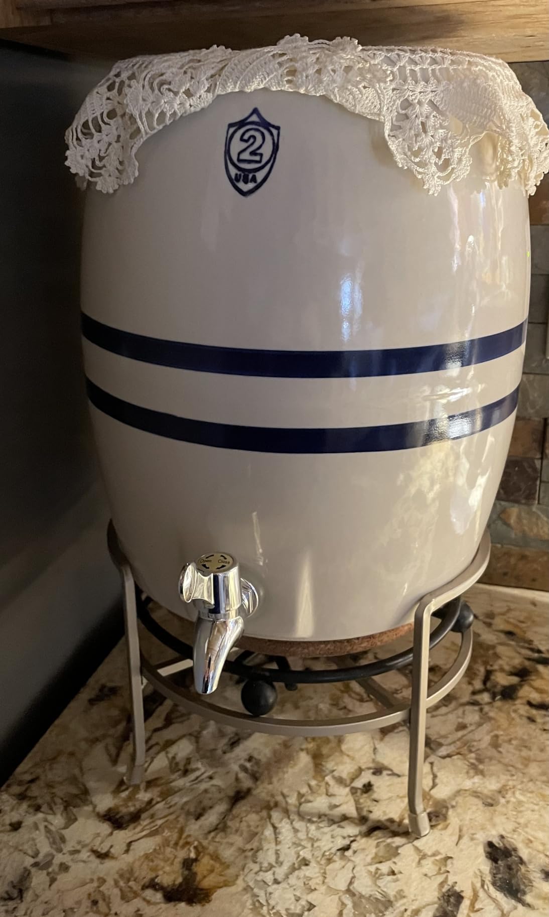Ohio Stoneware 2 Gallon Kombucha Keg, Lid and Spigot customer photo 2