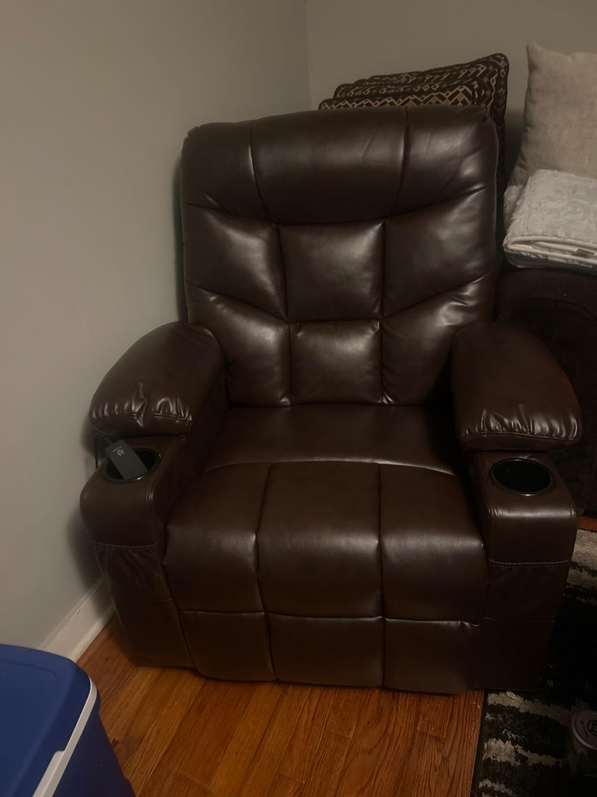 MCombo Power Lift Recliner Chair, Leather 7287 (Dark Brown, Medium) customer photo 2