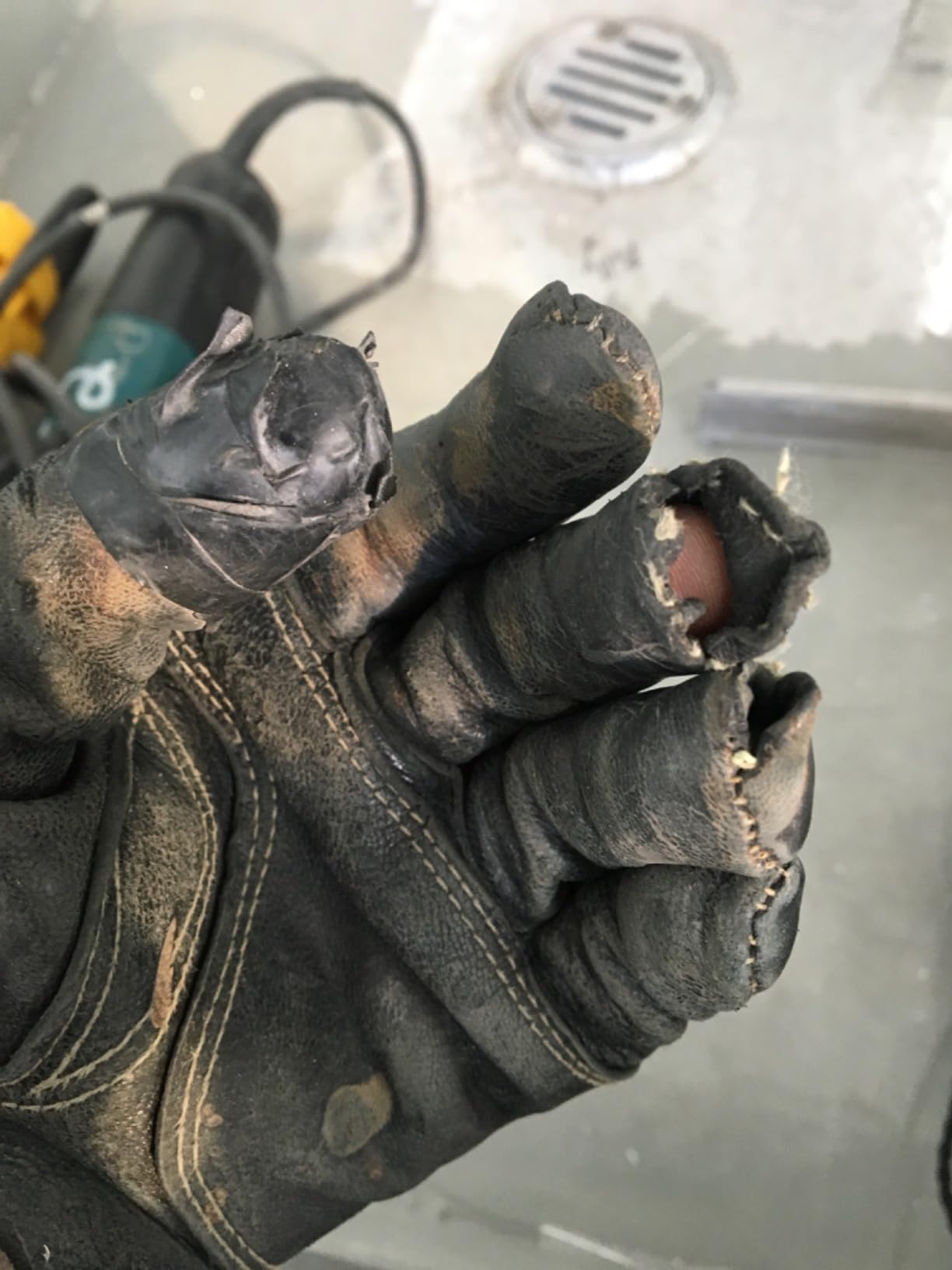 TIG Welding Gloves - Premium Black Goatskin Leather customer photo 1