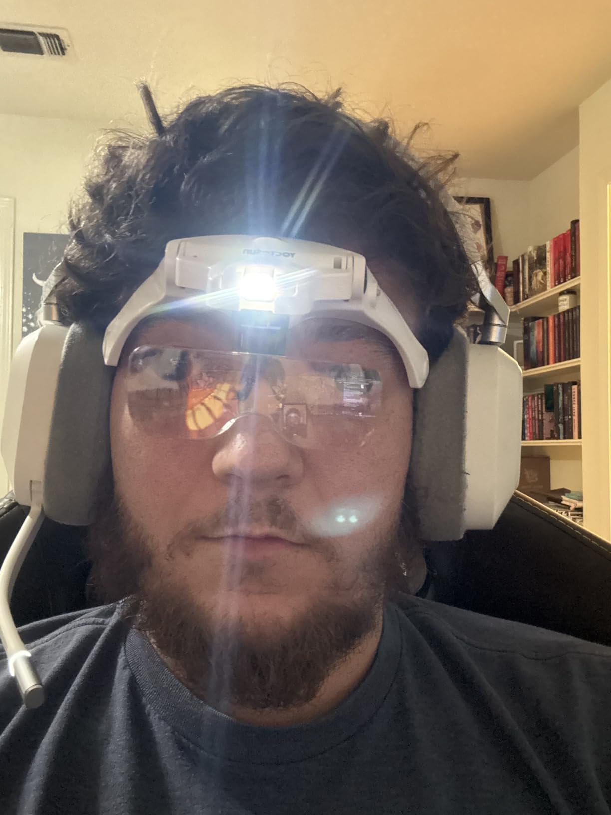 YOCTOSUN Magnifying Glass with Light, LED Head Magnifier 5 Lenses 1.0X-3.5X customer photo 2