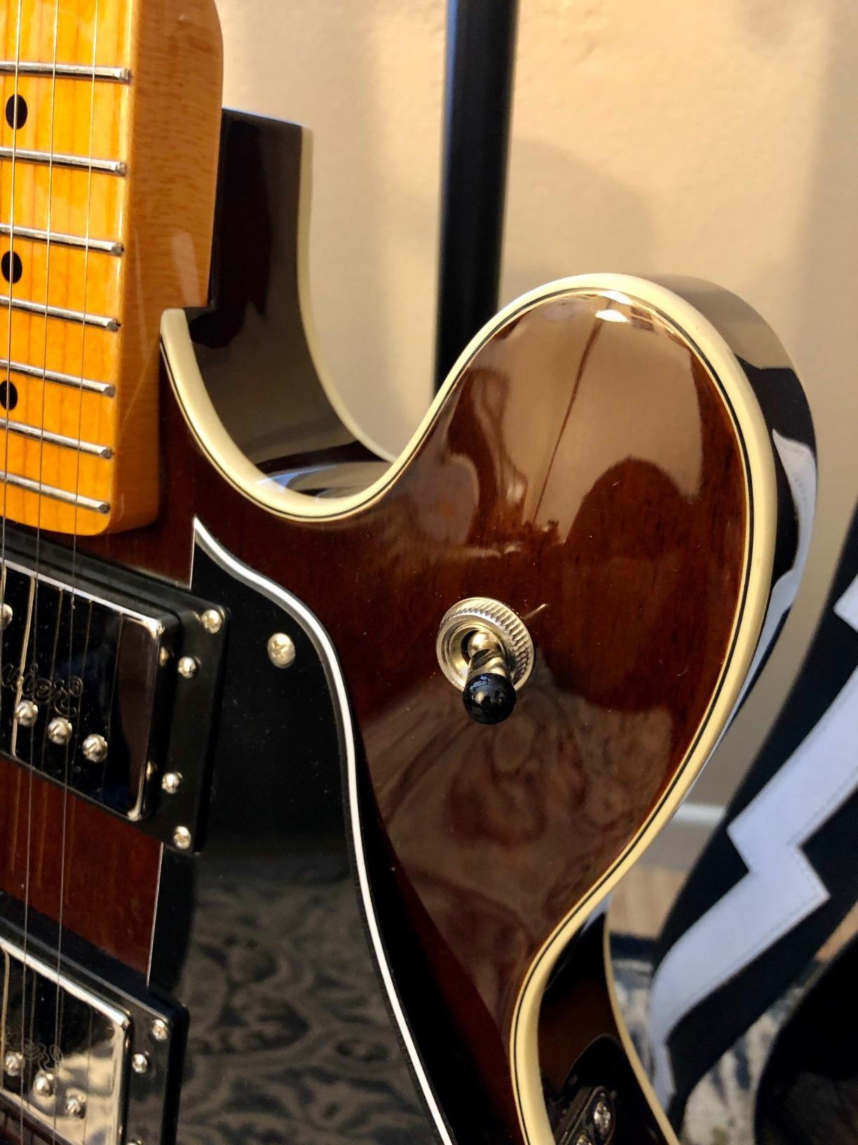 Squier Classic Vibe Starcaster Electric Guitar, with 2-Year Warranty, 3-Color Sunburst, Maple Fingerboard customer photo 1