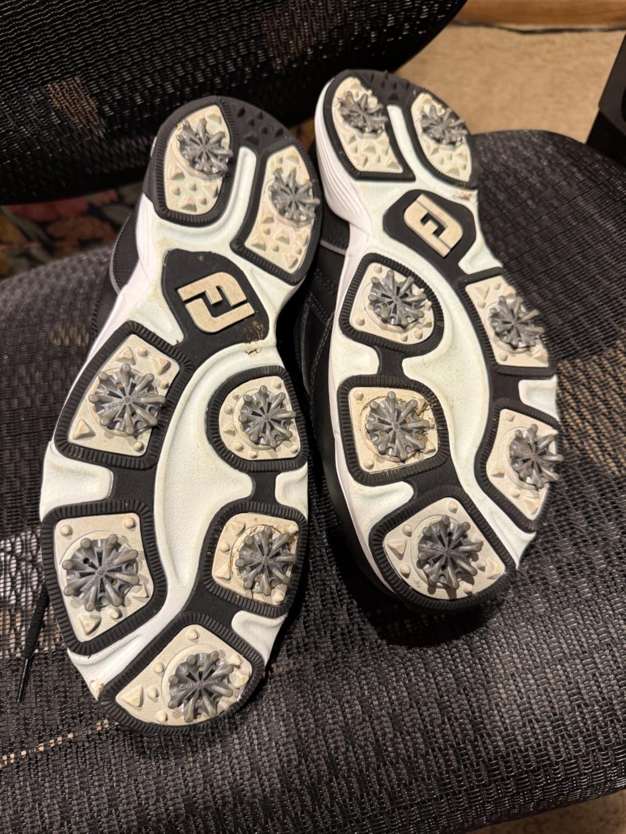 FootJoy Men's Sneaker Golf Shoes customer photo 2